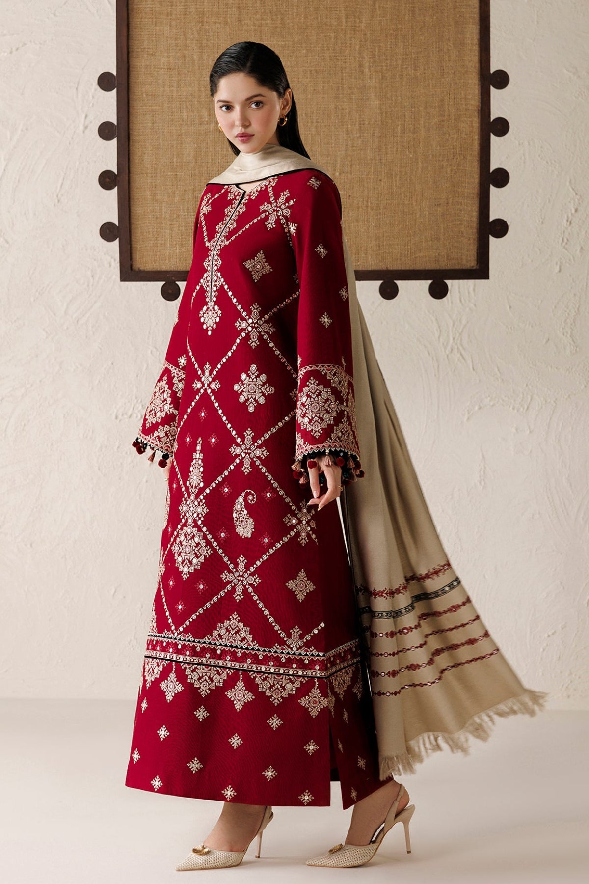 EMBROIDERED PREMIUM KHADDAR RTW-0284