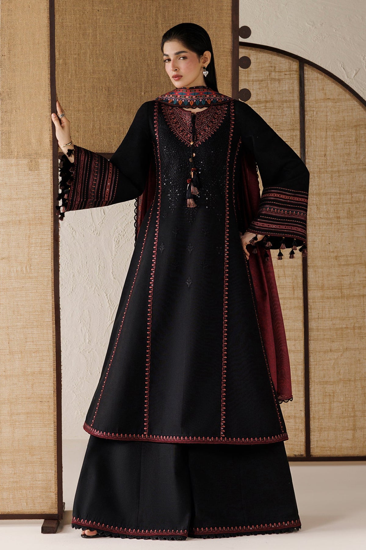 EMBROIDERED PREMIUM KHADDAR UW-0253