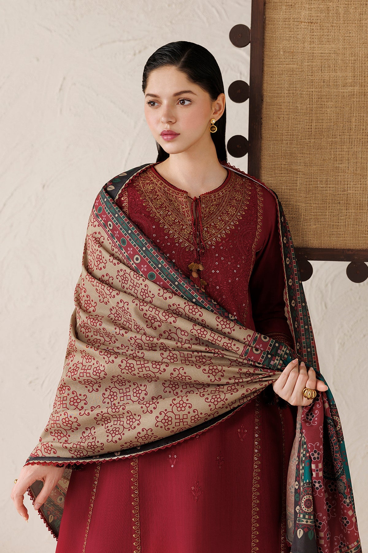 EMBROIDERED PREMIUM KHADDAR RTW-0252