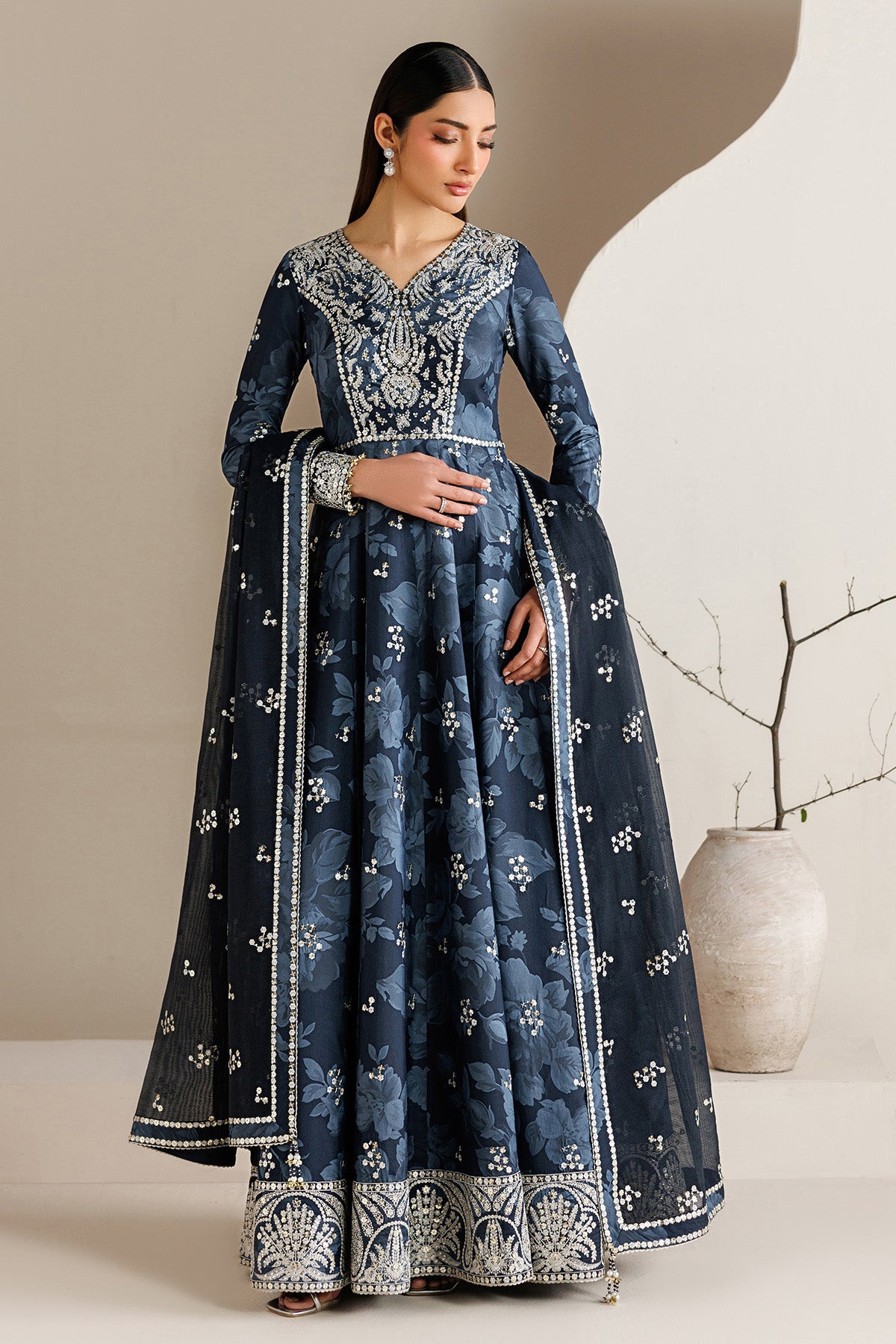 https://cdn.shopify.com/s/files/1/0011/0277/4316/files/1L8A8376.jpg?v=1775213074