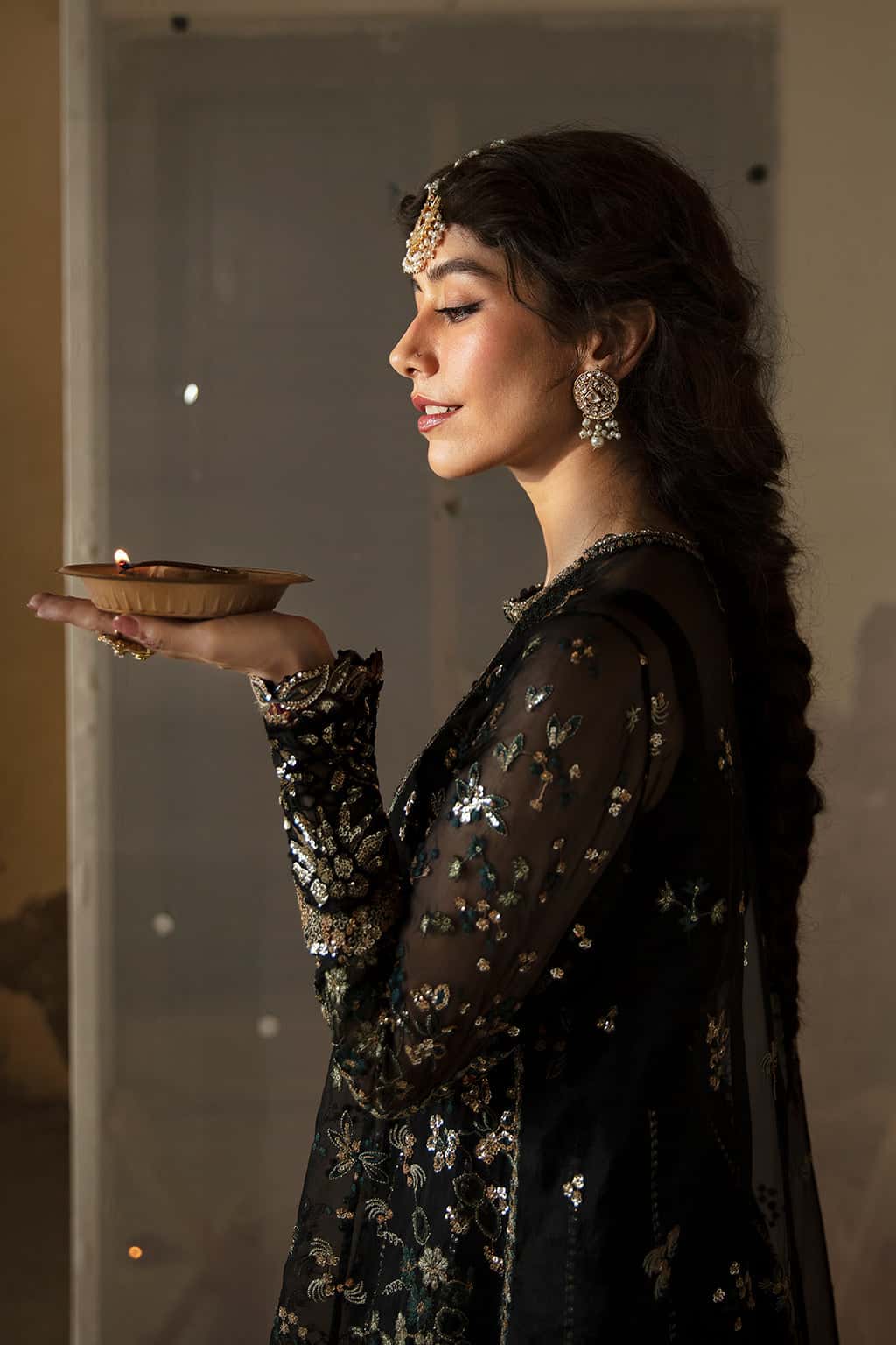 Khamoshi