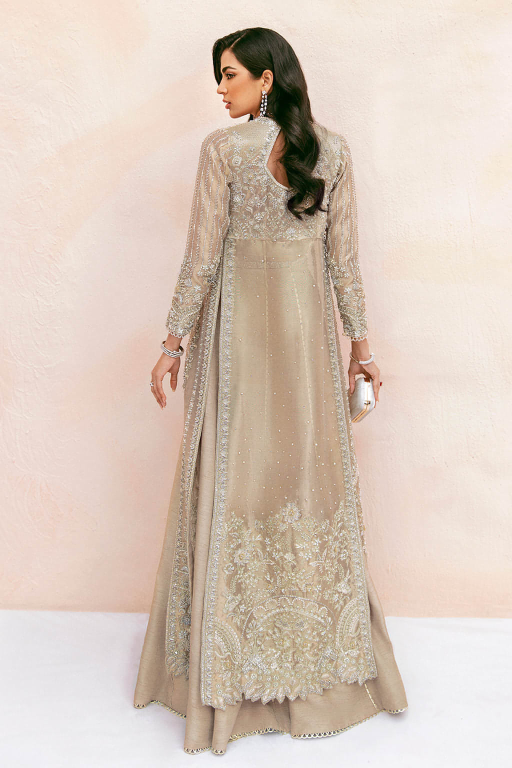 https://cdn.shopify.com/s/files/1/0617/6404/2985/products/1O9A6171.jpg?v=1686224337
