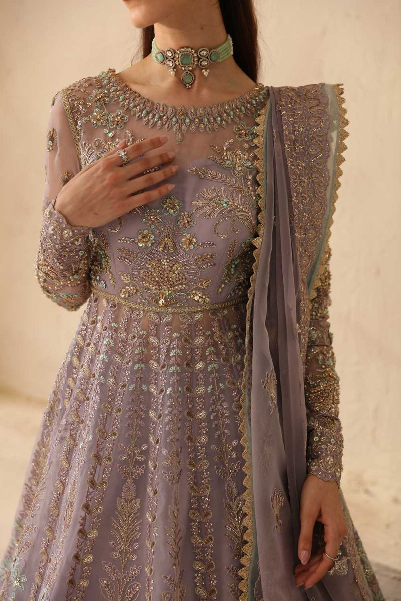Akbar Aslam – Lilia U-1559 Style