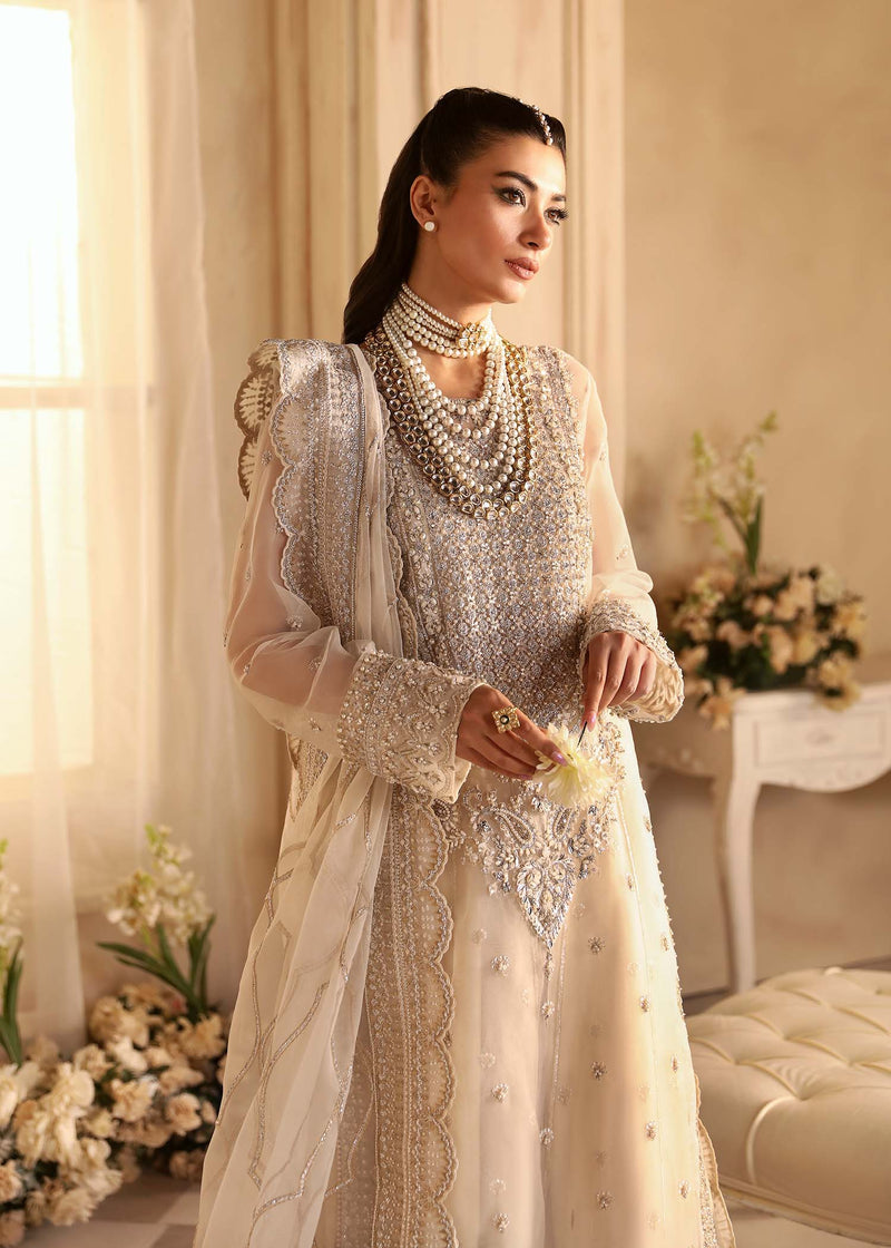 Akbar Aslam – Azucena U-1542 Style