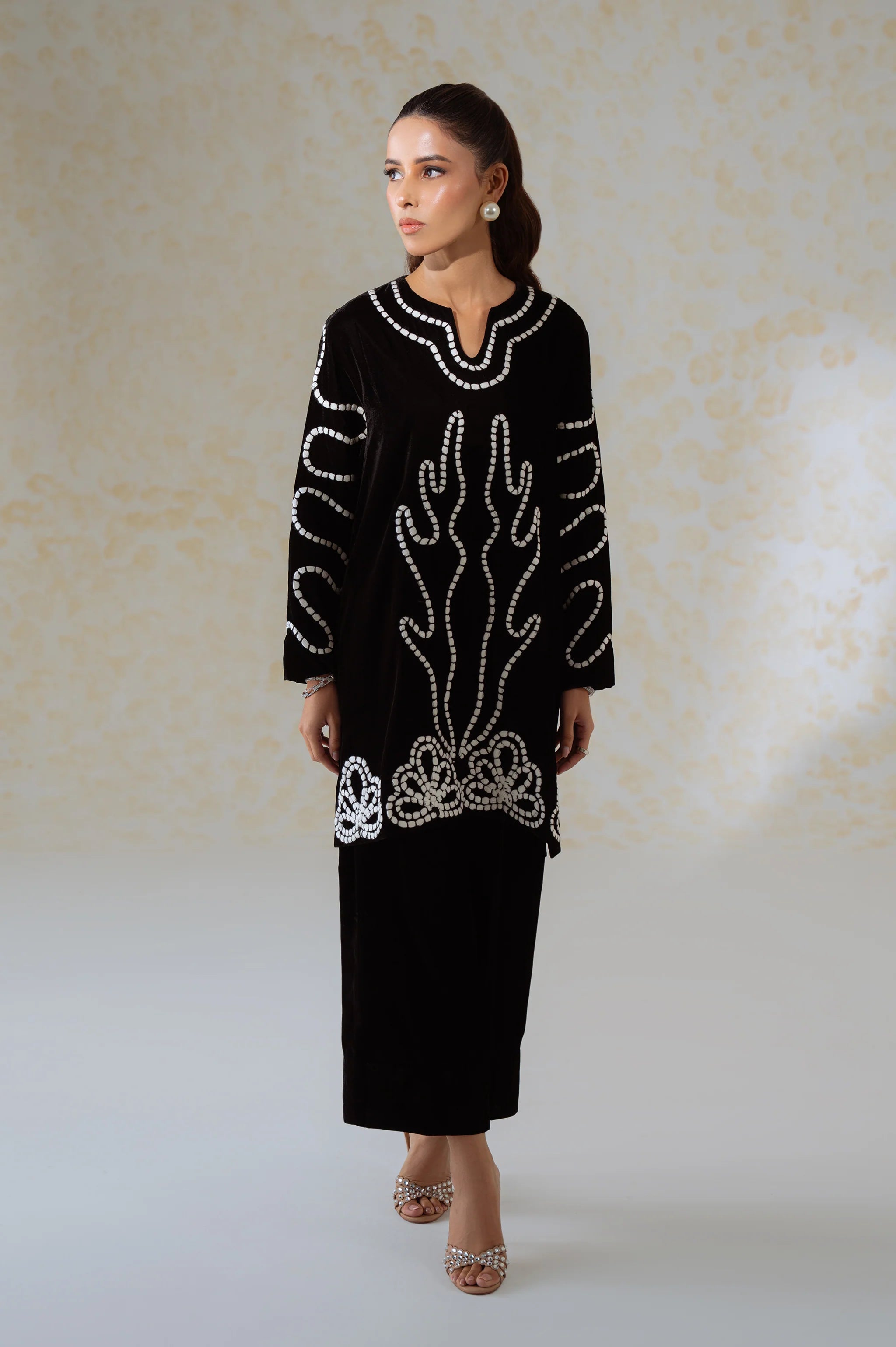 Noir Formal Set
