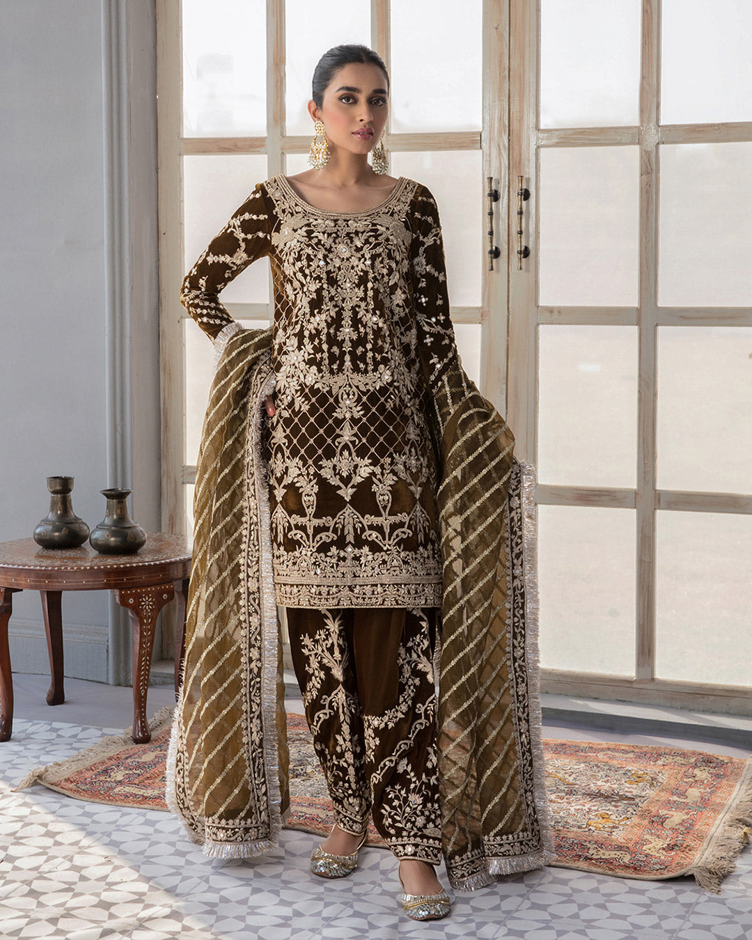 https://cdn.shopify.com/s/files/1/0262/2531/1795/products/1_9bd6be7f-1e88-499b-a9ee-0ce8d14764fb.jpg?v=1674044076