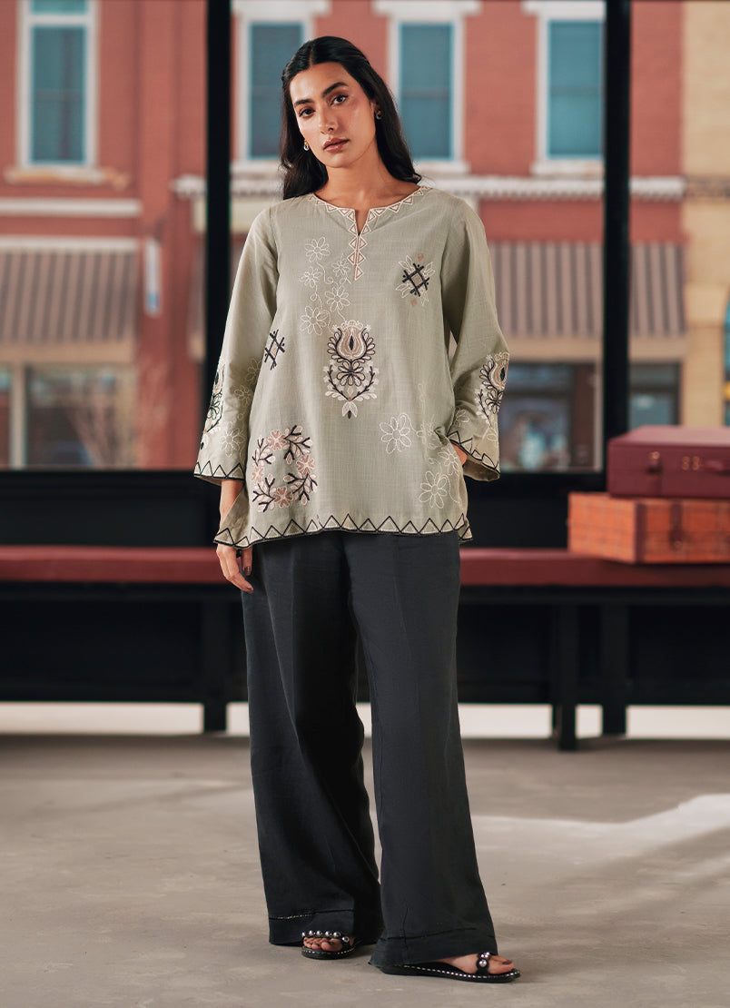 Embroidered Top - 14241381362020