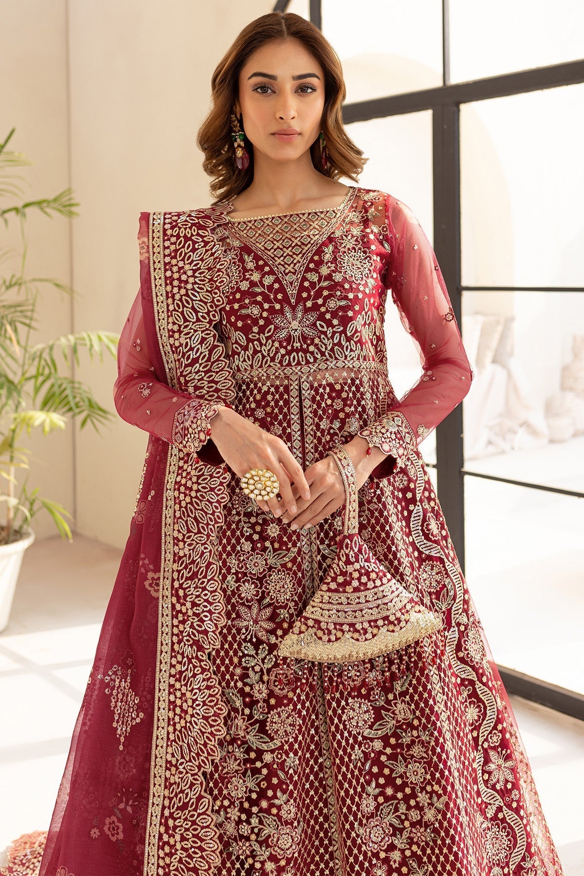 Farasha – Carmine Allure Style