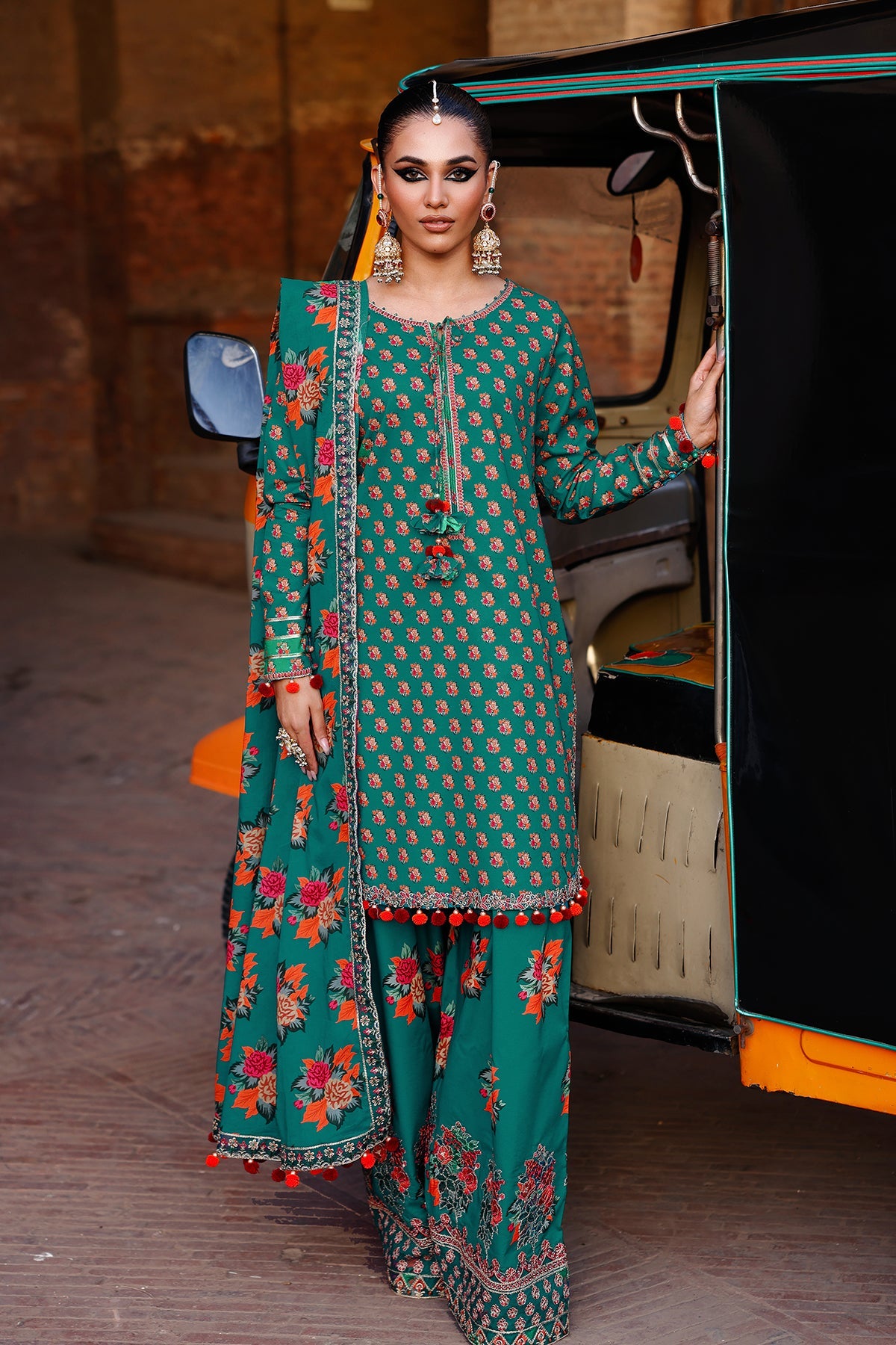 3-PC Unstitched Embroidered Lawn Collection CH6-02