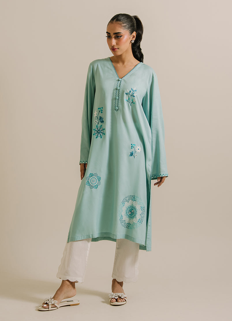 Embroidered Kurta