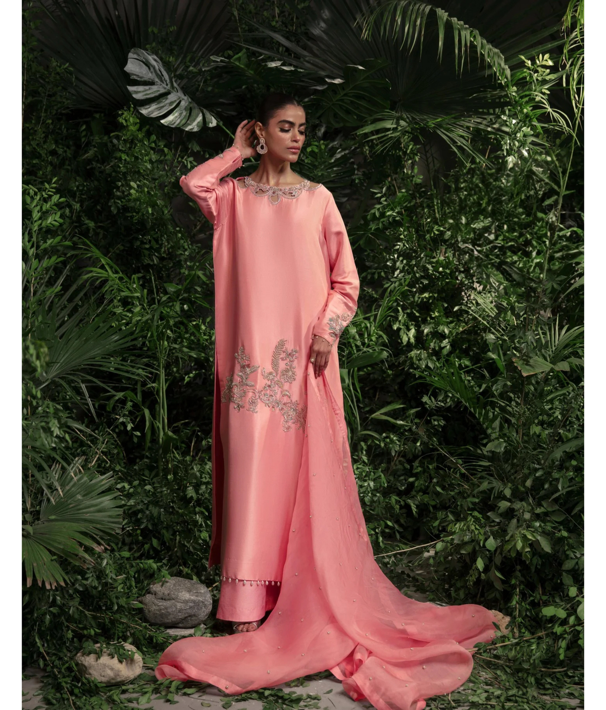 LUNA- Luxury Pret'24 - 4