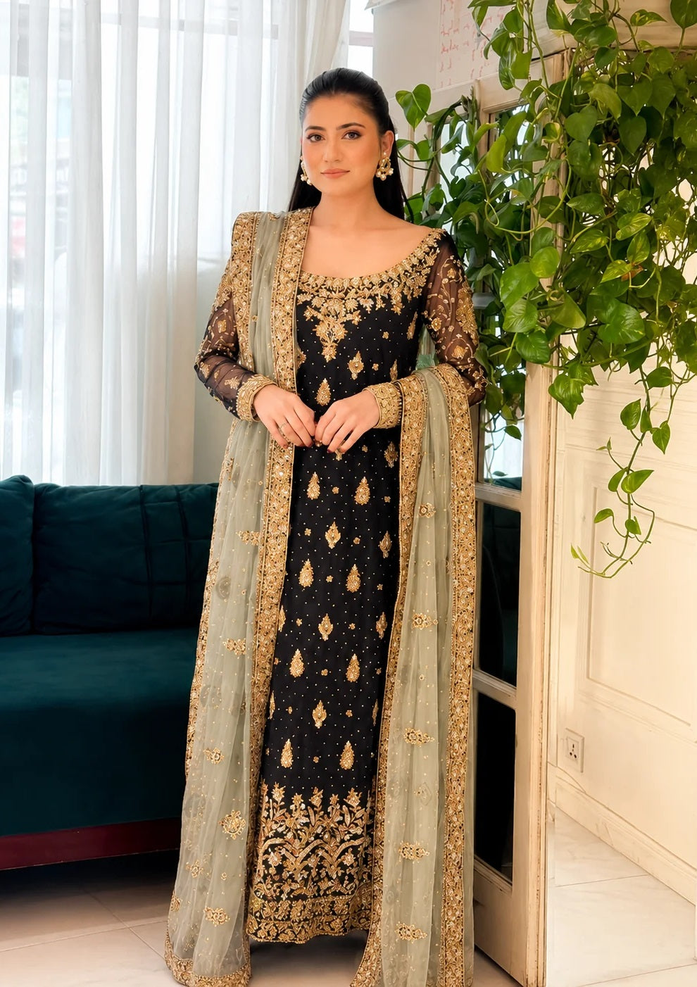 Haris Shakeel Luxury Chiffon Embroidered Unstitched 3PC Suit PA-133