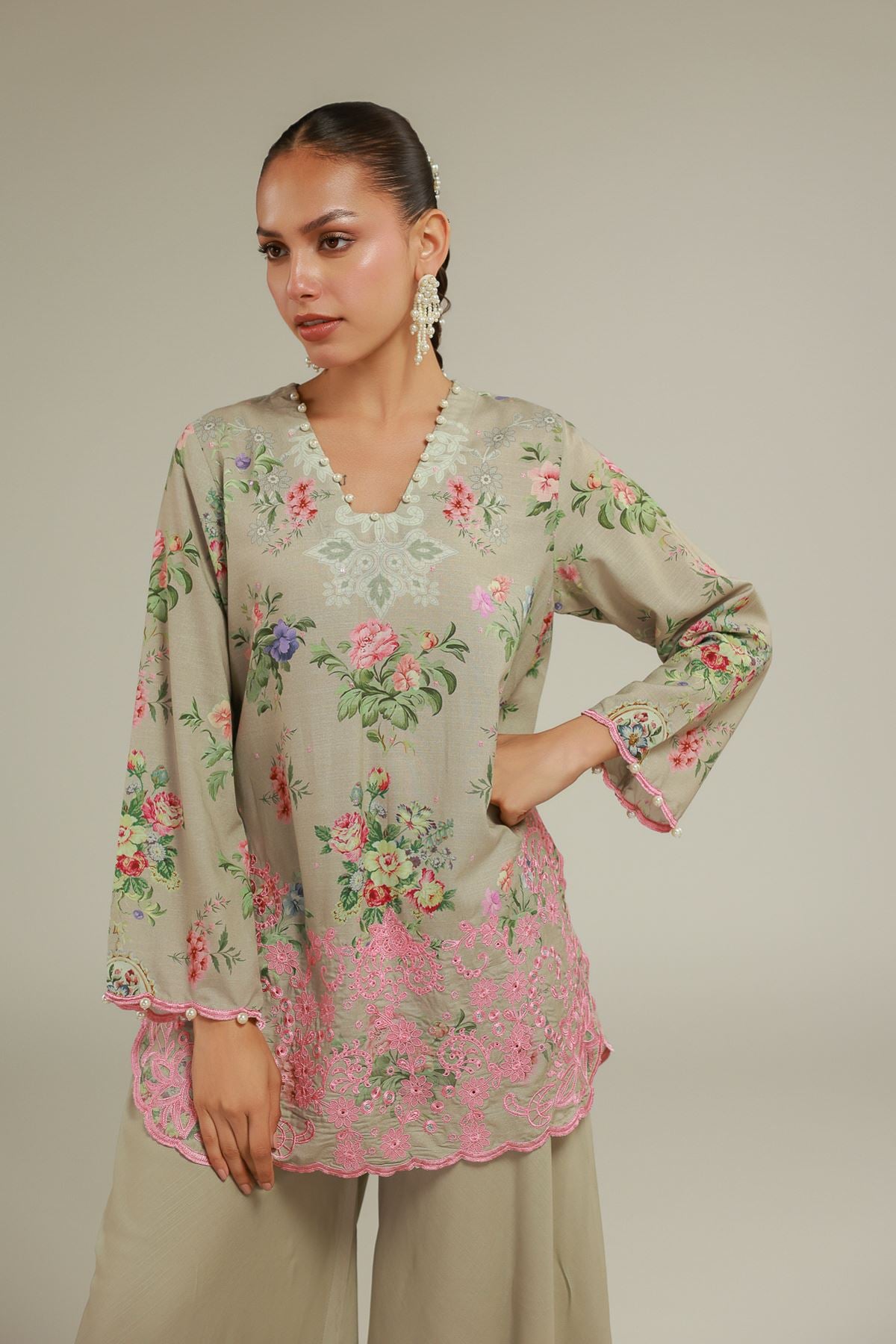 Floral V-Neck Kurta