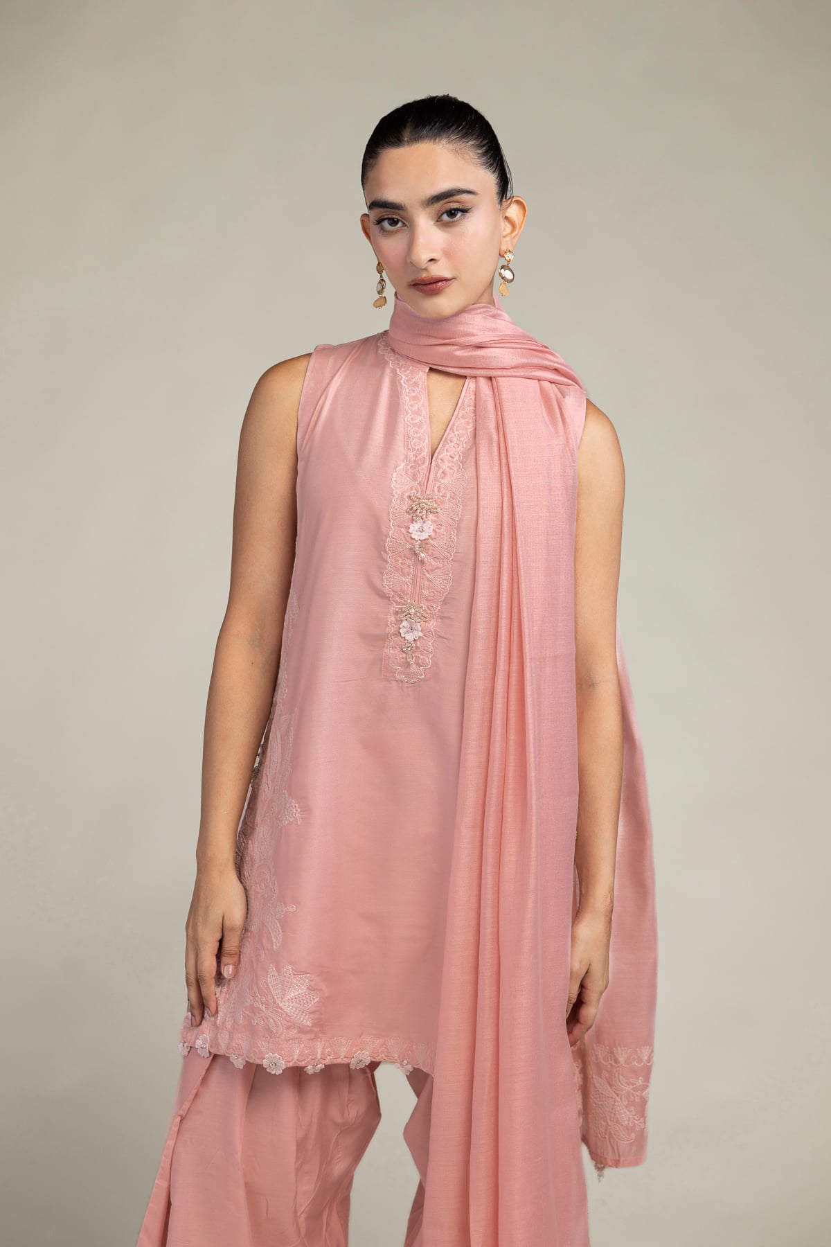 Sleeveless Pink Kurta