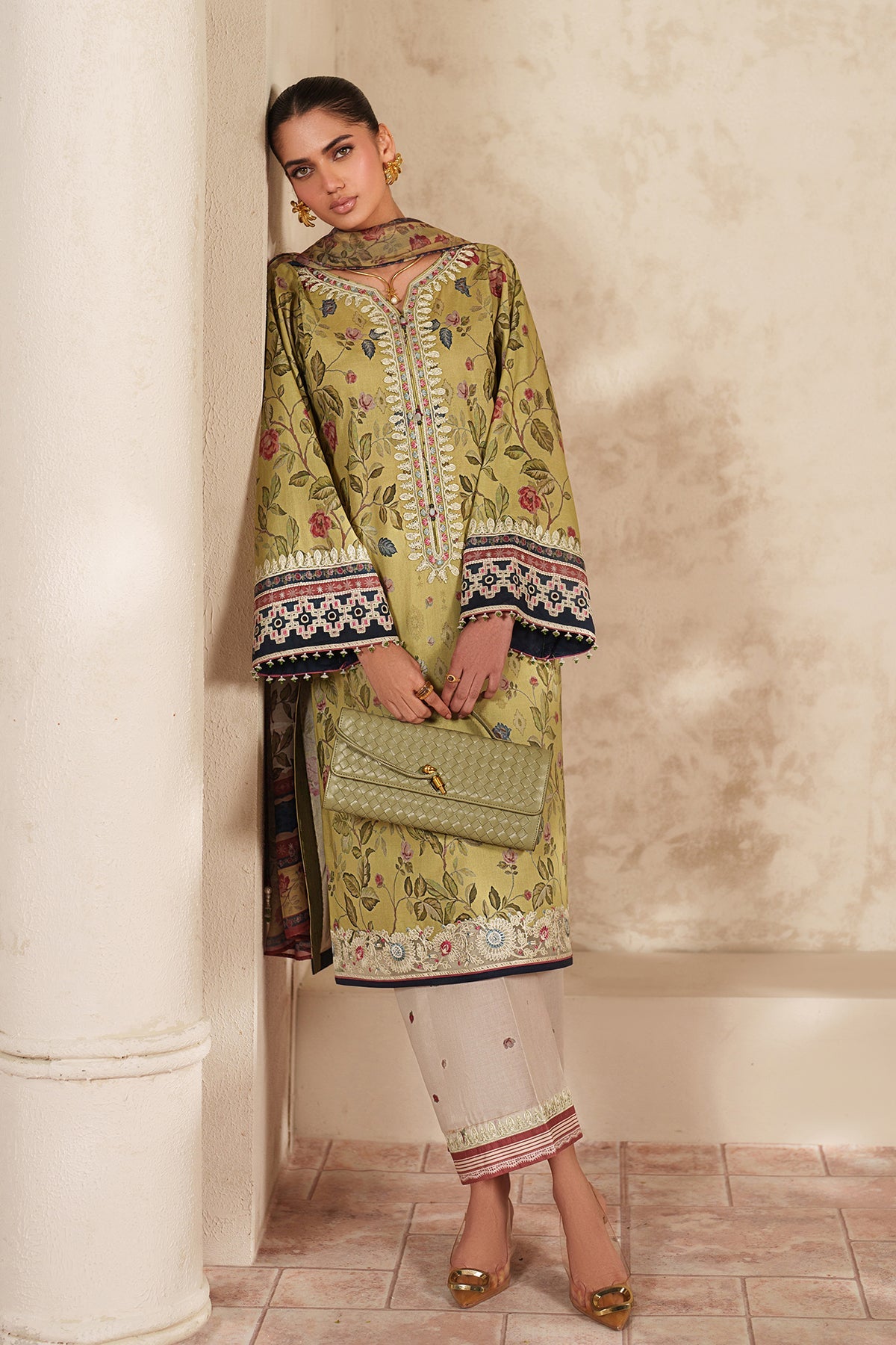 EMBROIDERED LAWN SF-4414