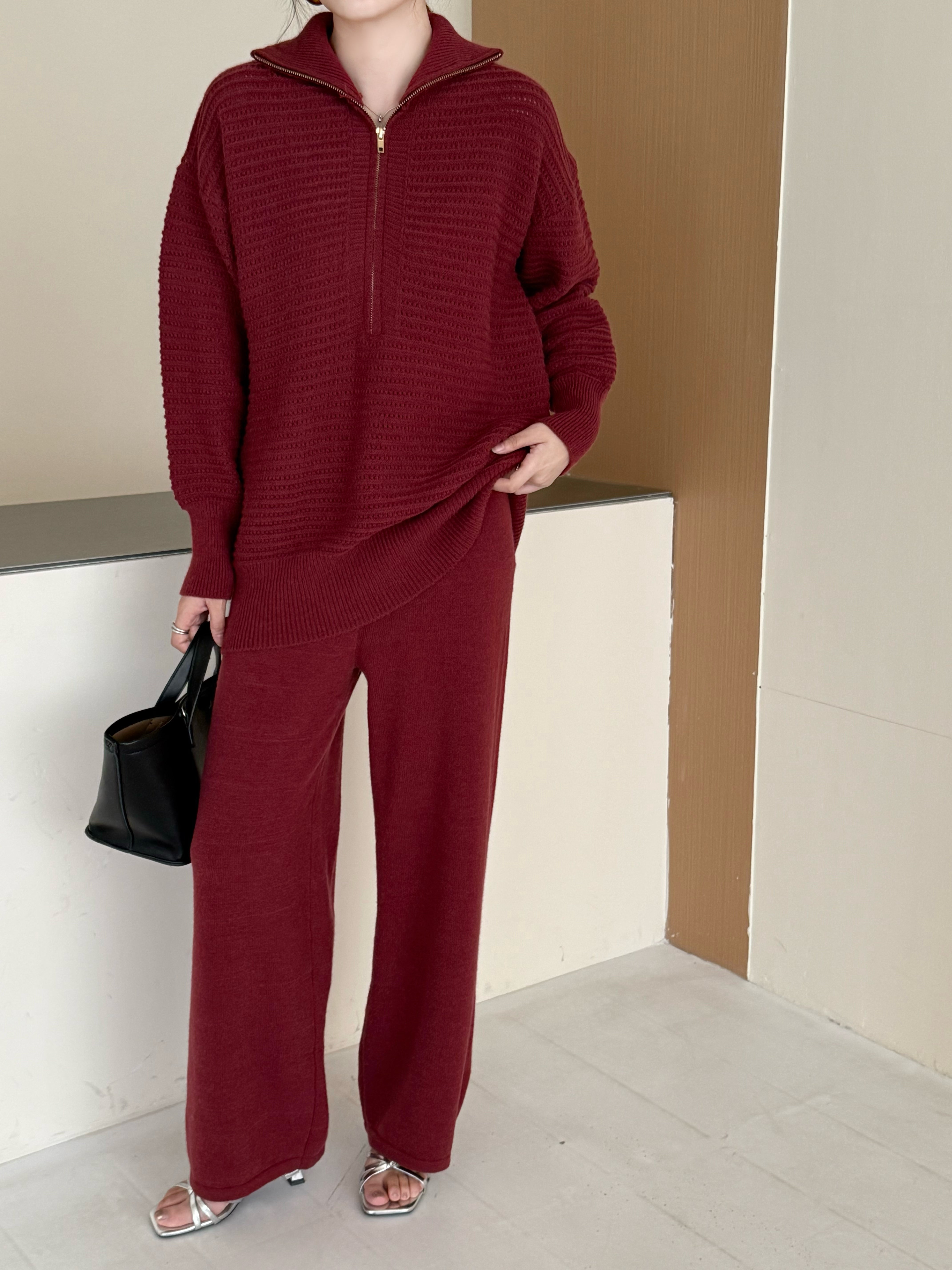 LOLO KNIT DETAIL SUIT CHERRY