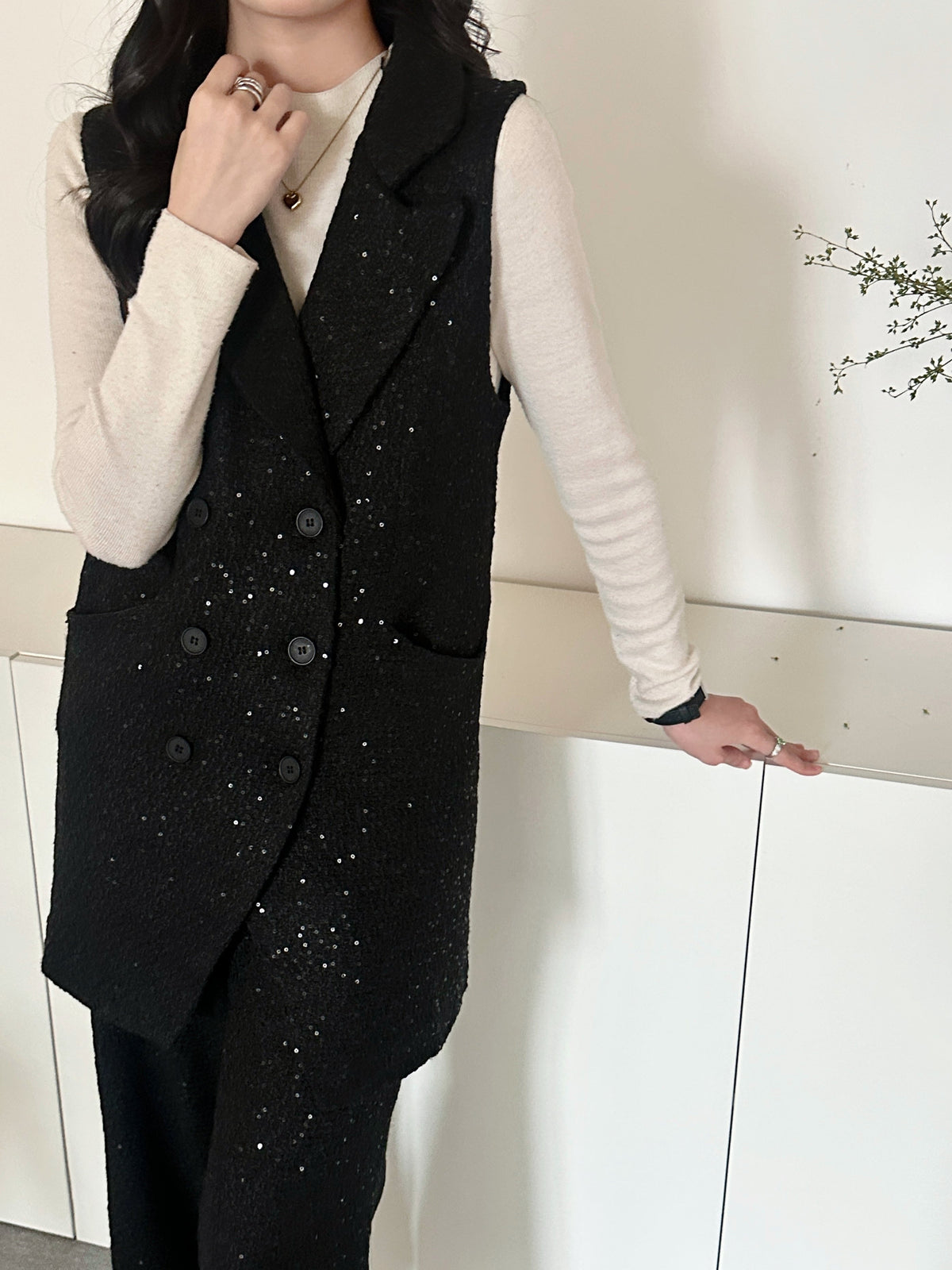 FIFI SLEEVELESS TWEED SUIT