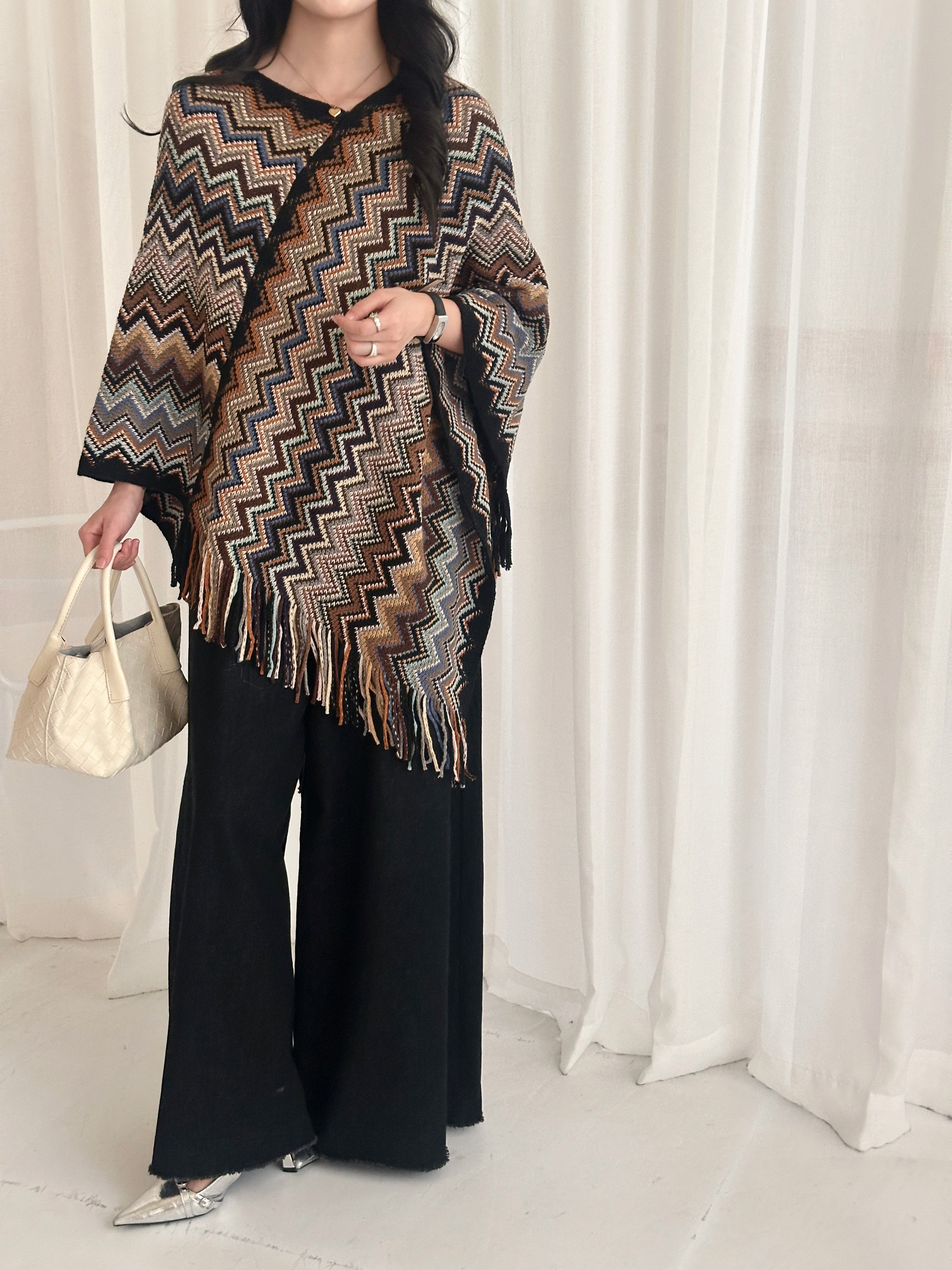 Kai Zig Zag Chevron Knitted Cape Brown