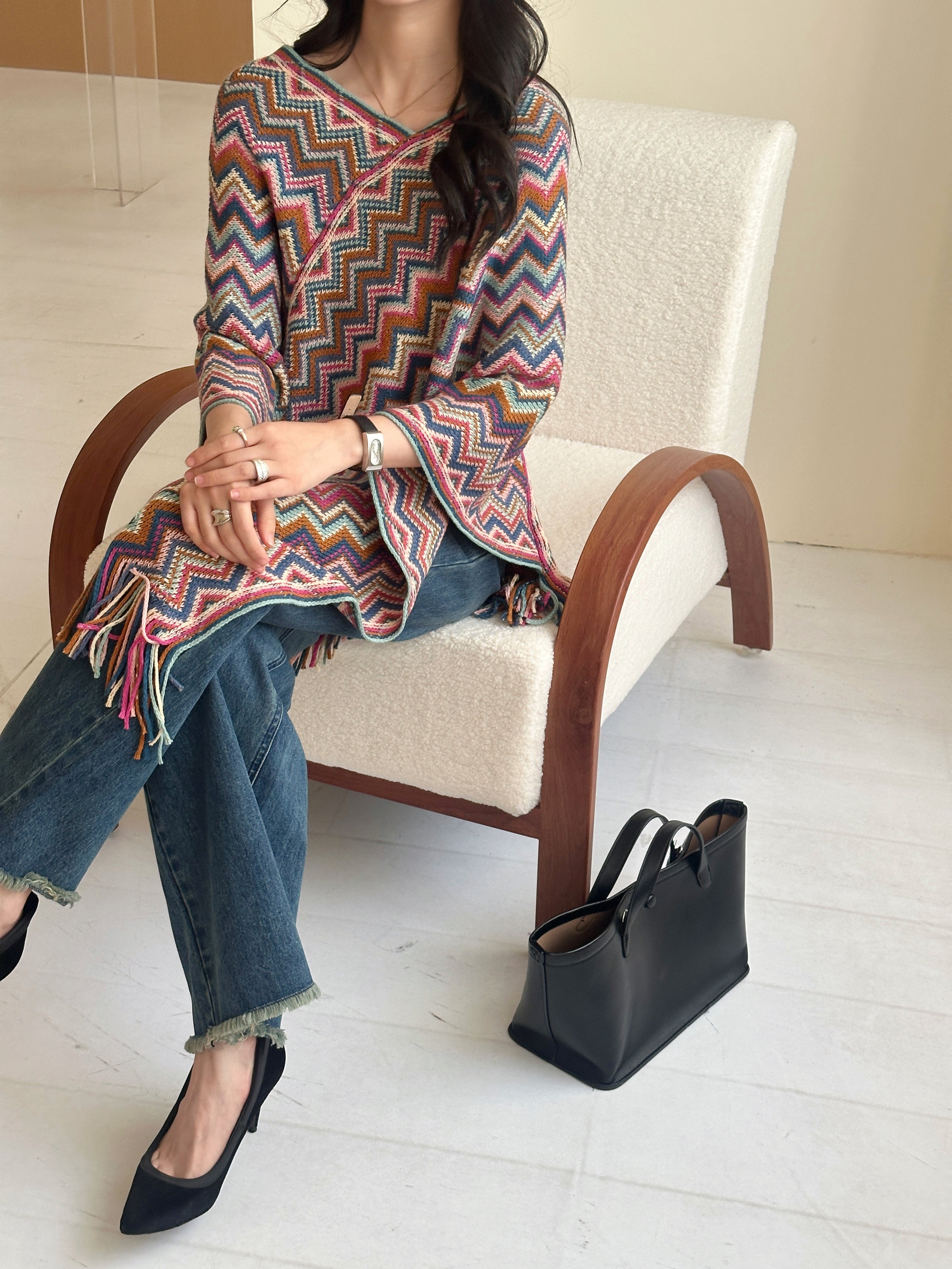 Kai Zig Zag Chevron Knitted Cape Blue