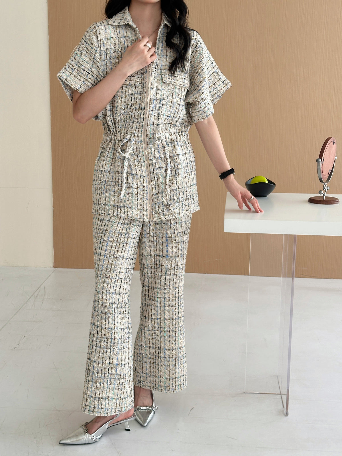 Pera White Chequered Knit Suit
