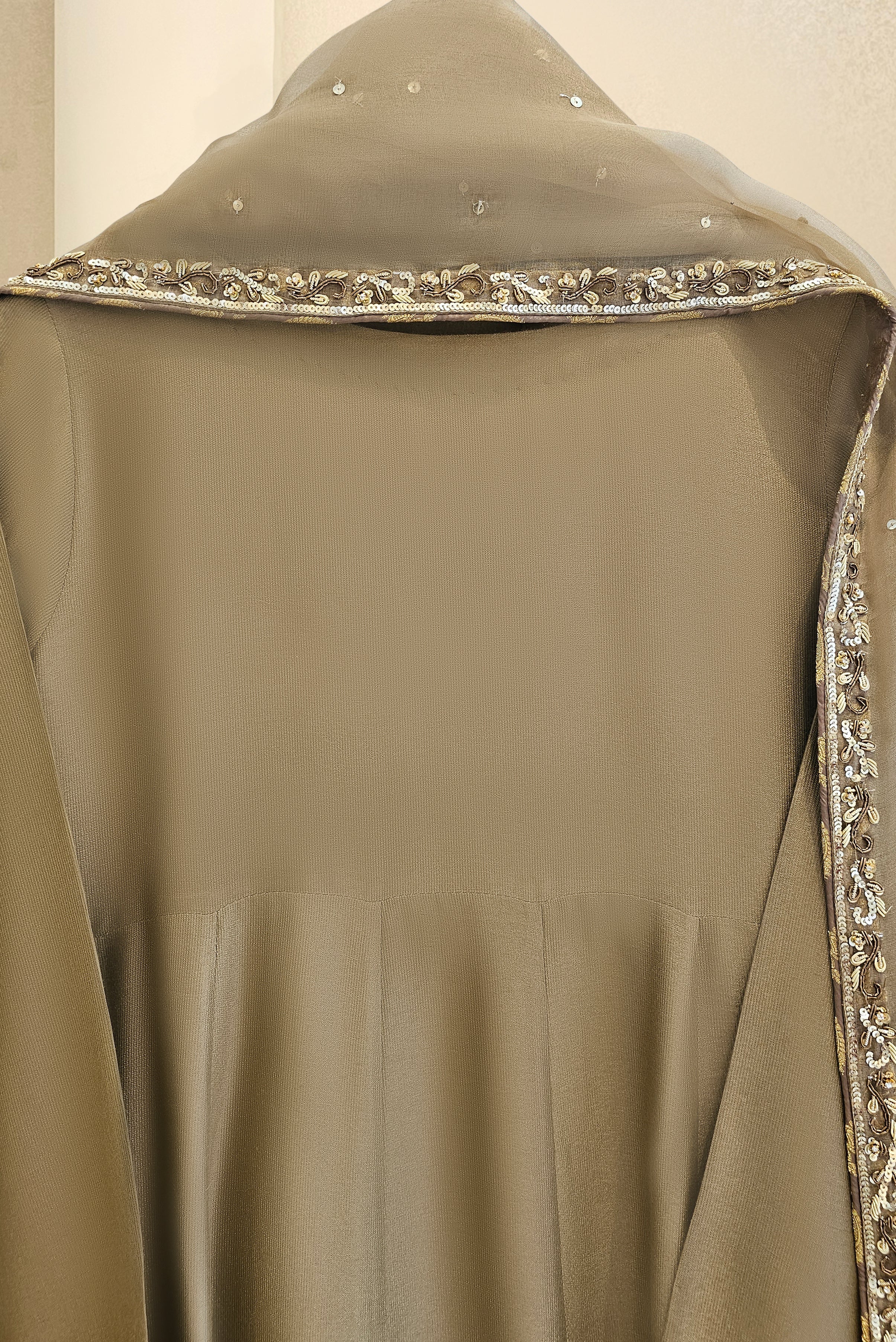 Heena ( Golden Brown )