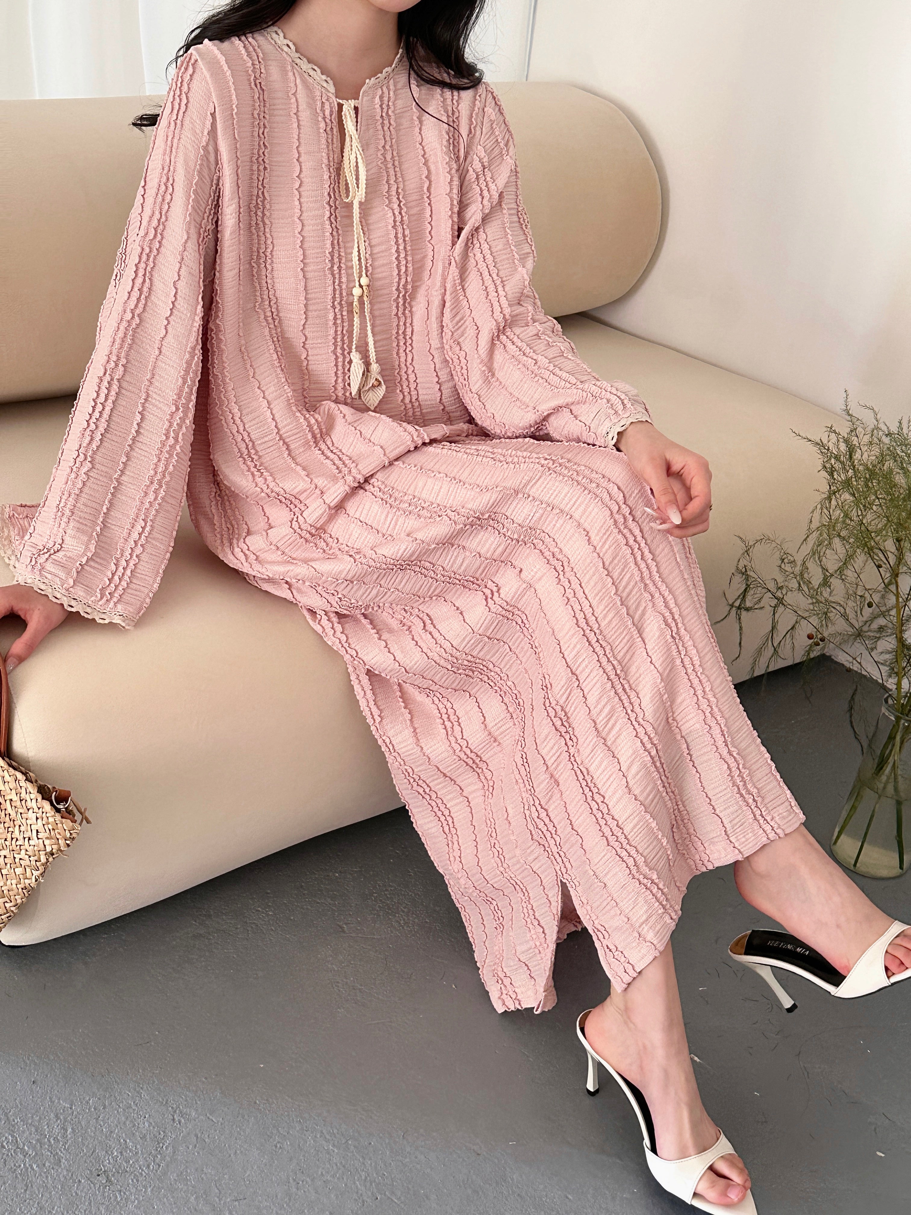 Lana Textured Kaftan Dress Pink