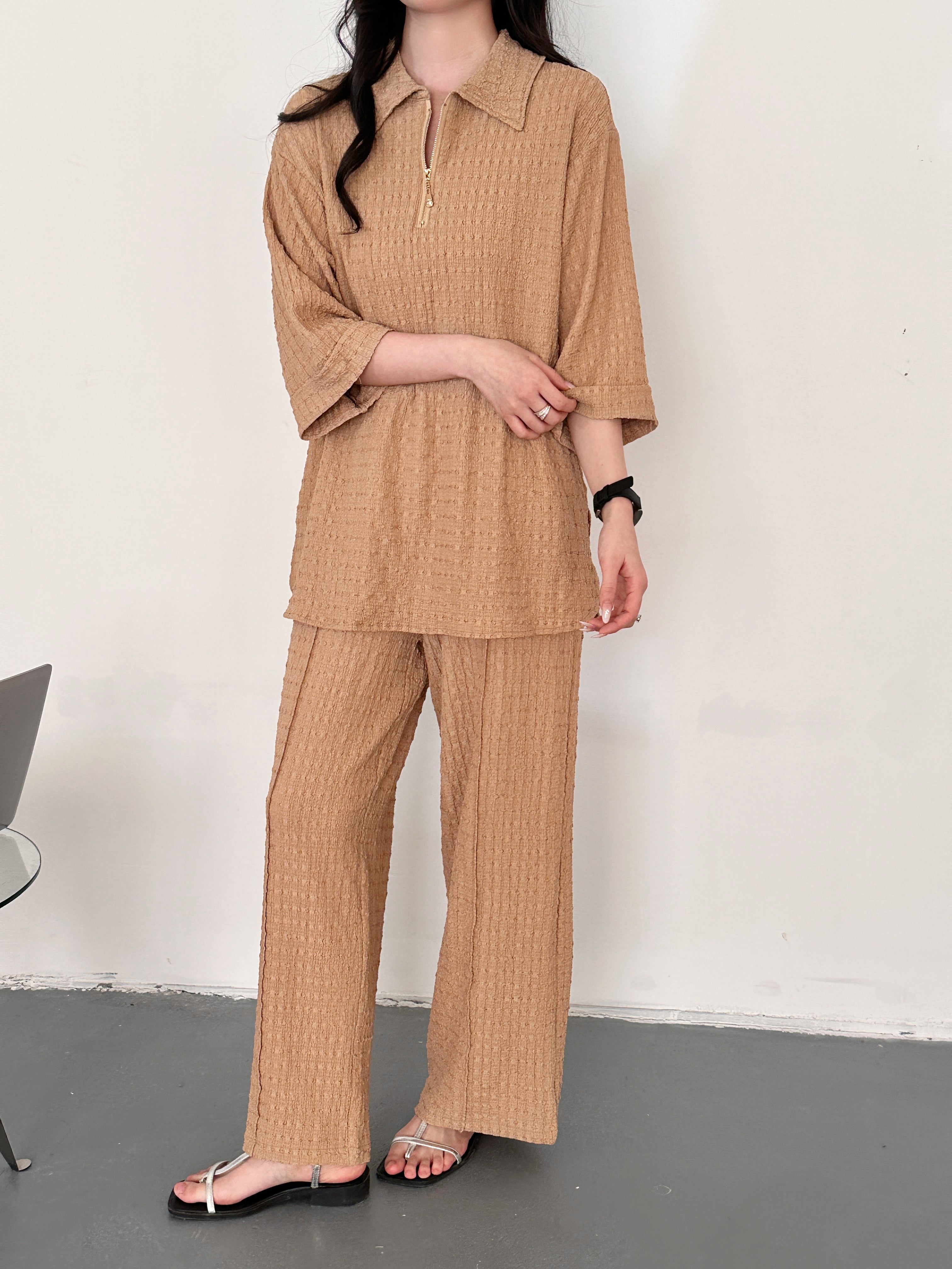 Kaya Textured Suit Beige with Zipper