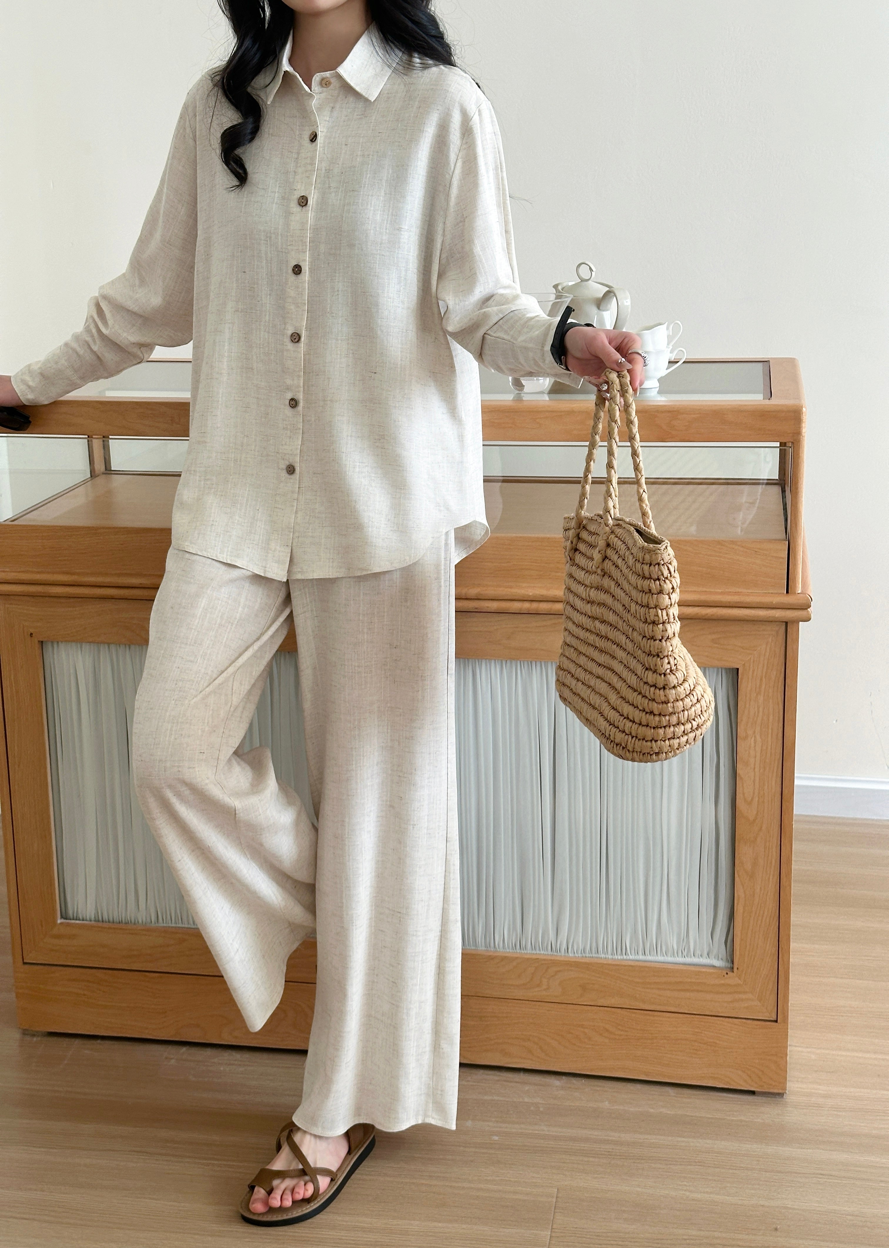 Panama Linen Suit with Buttons Oatmilk