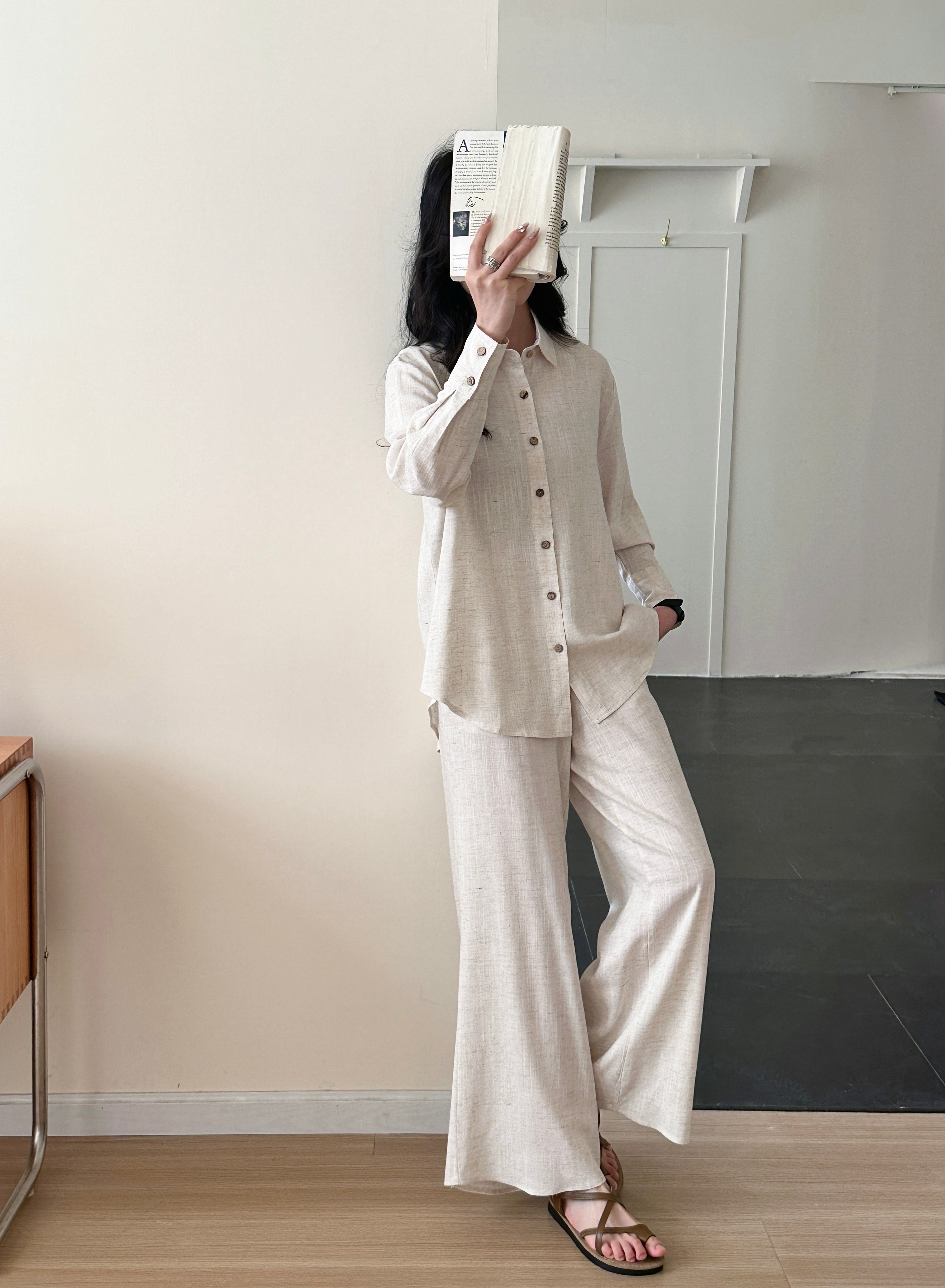 Panama Linen Suit with Buttons Oatmilk