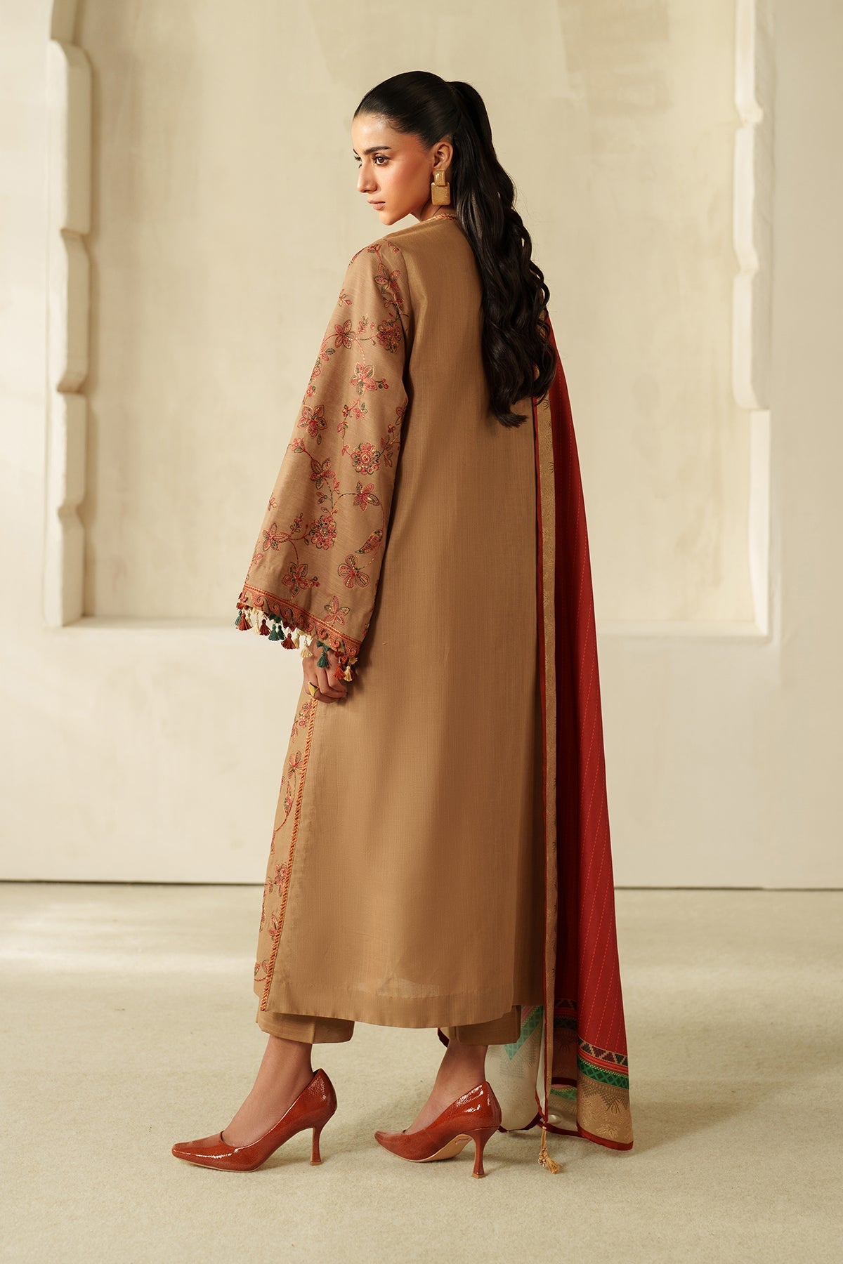 EMBROIDERED KHADDAR SF-4335