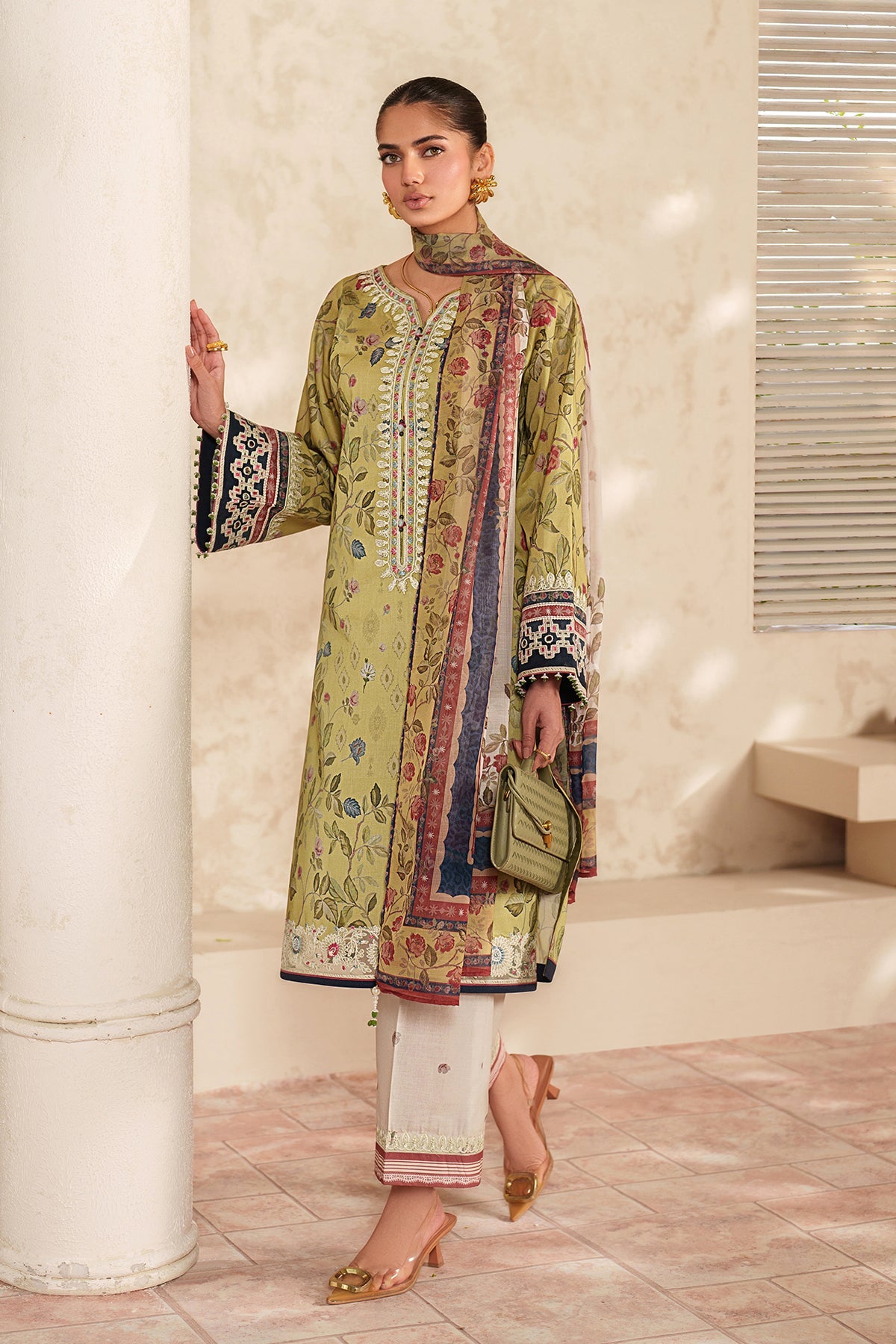 EMBROIDERED LAWN UF-4414