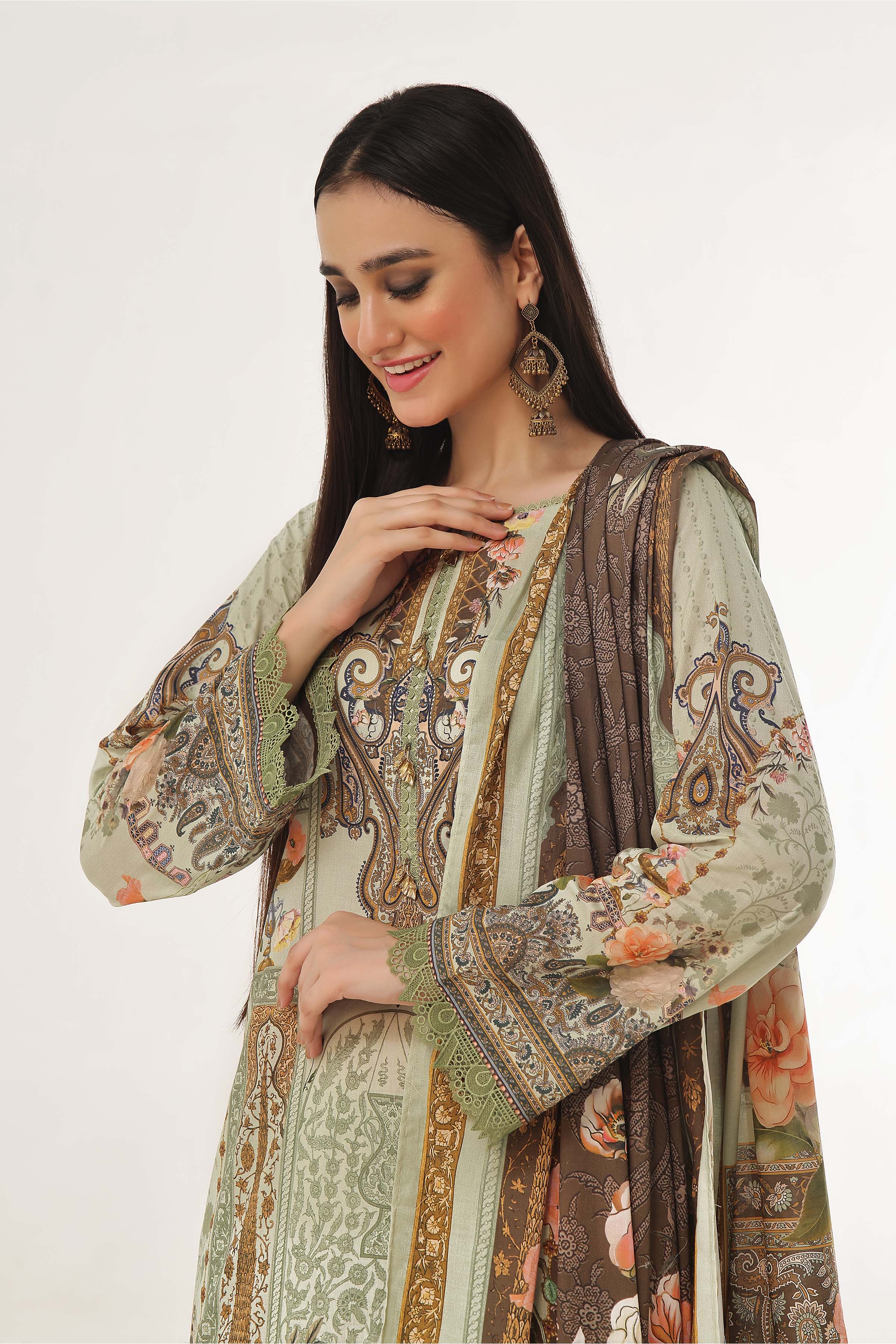 ROSHNI LAWN 20251000000023693