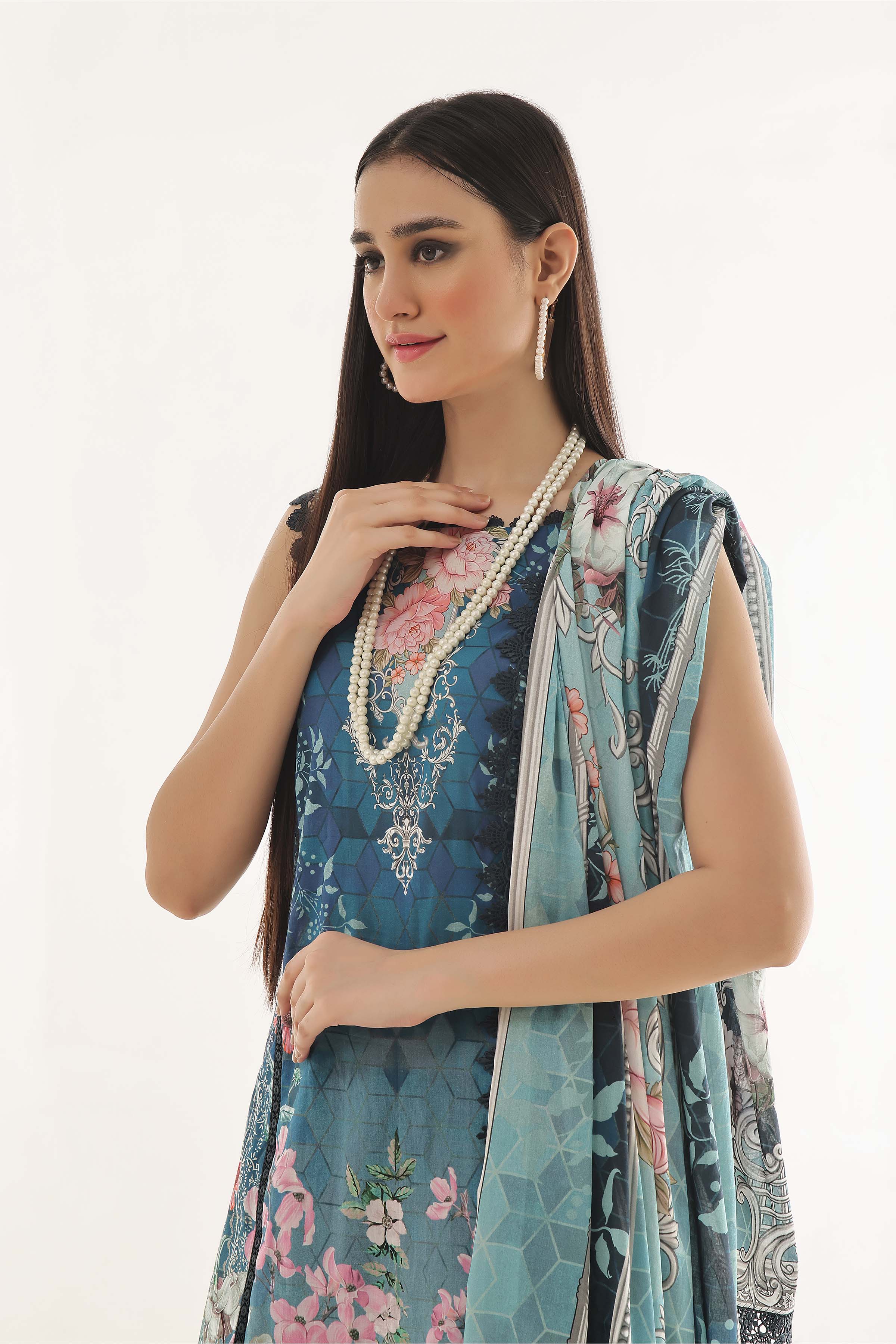 ROSHNI LAWN 20251000000023703