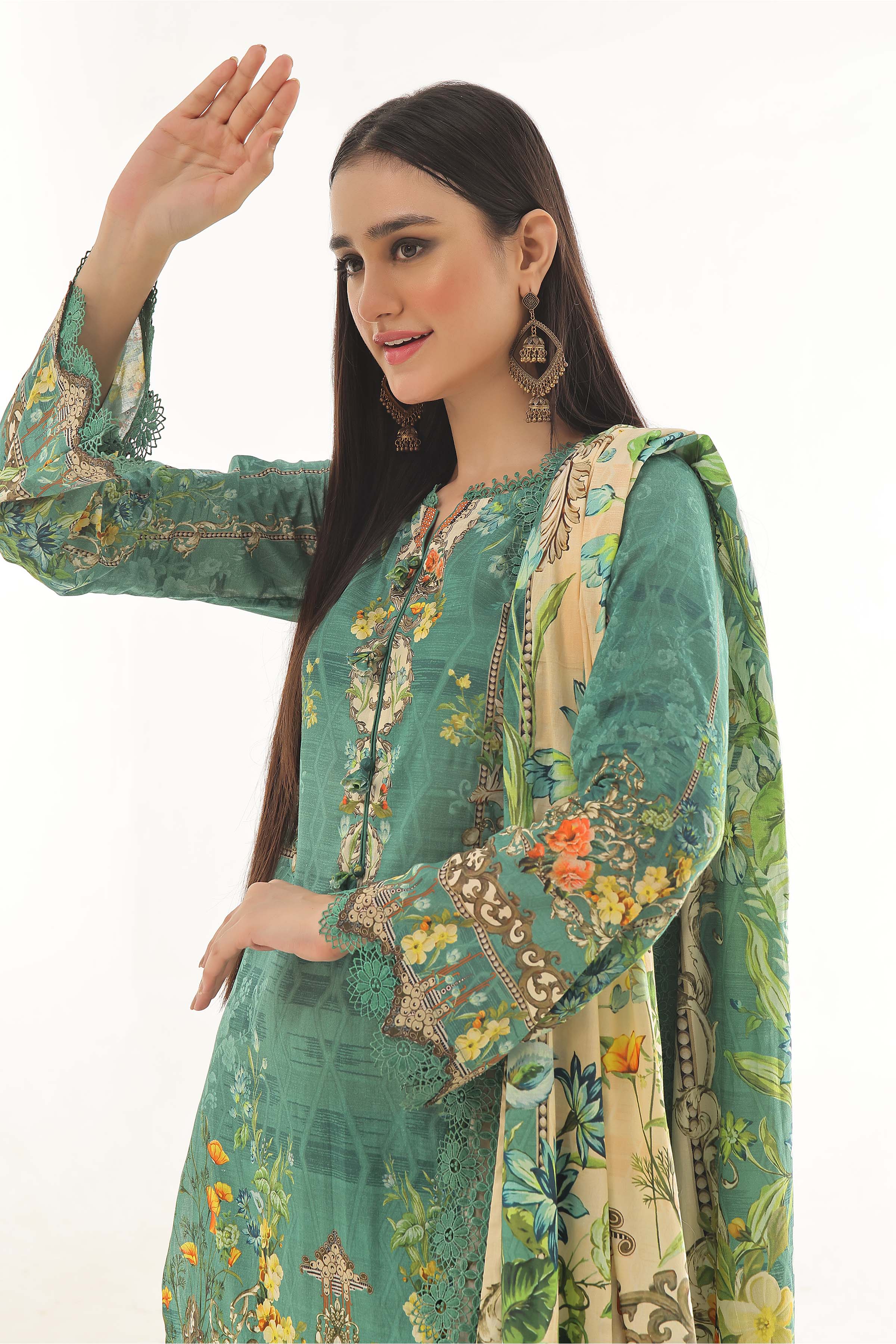 ROSHNI LAWN 20251000000023711