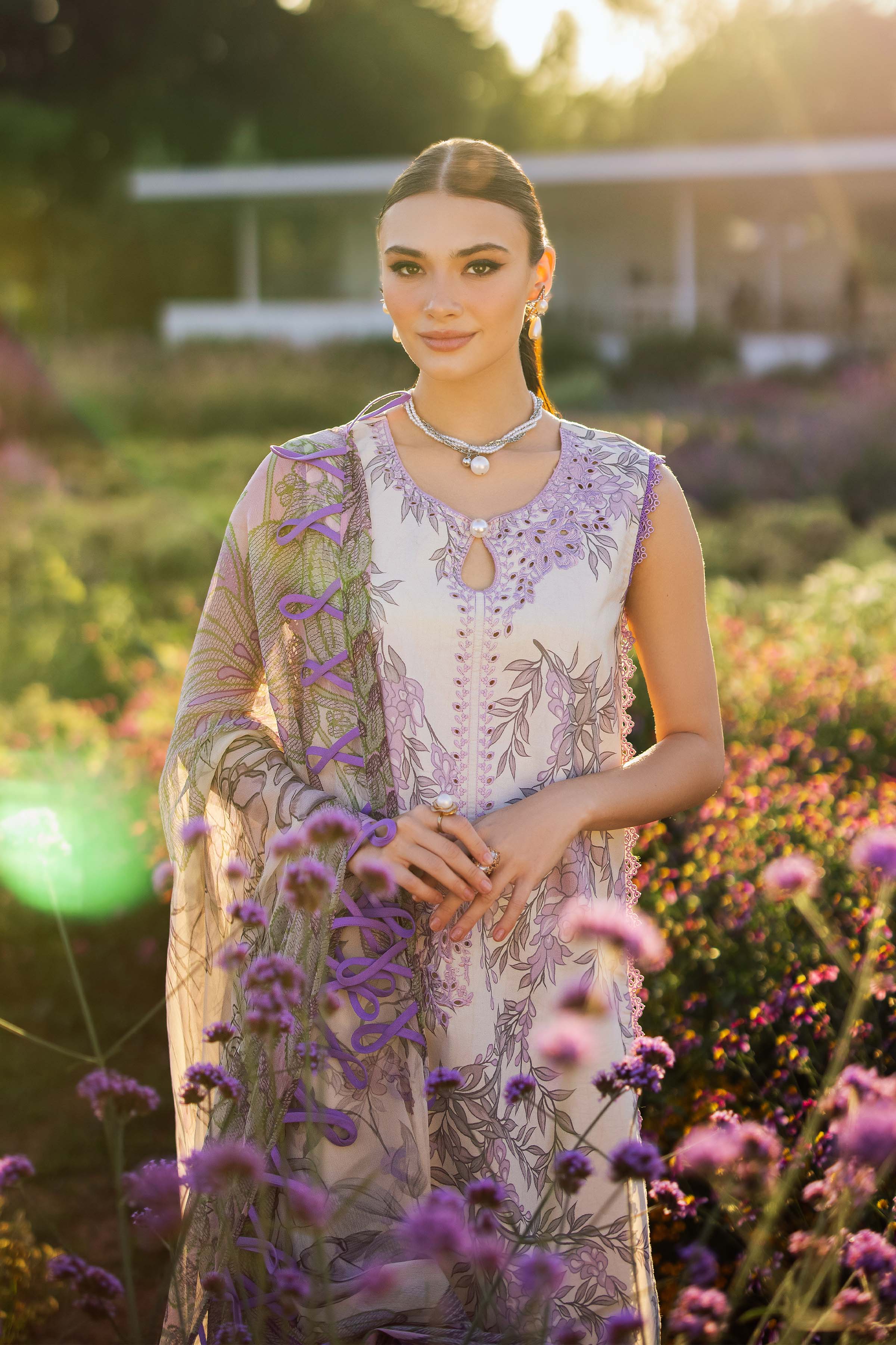 SUMMER GLORY