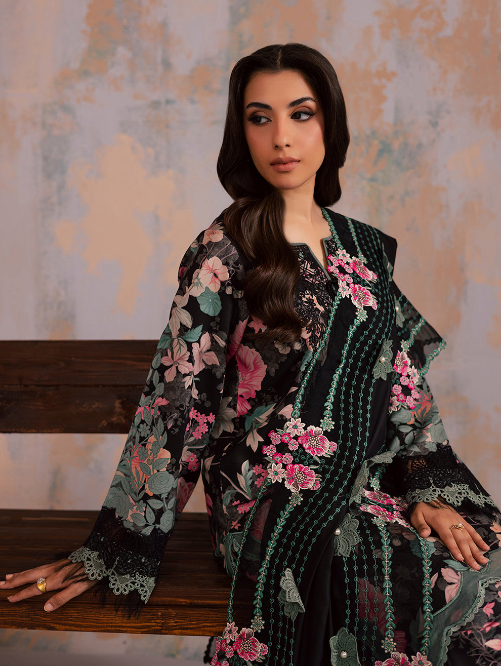 FLORA LINEN SHAWL COLLECTION