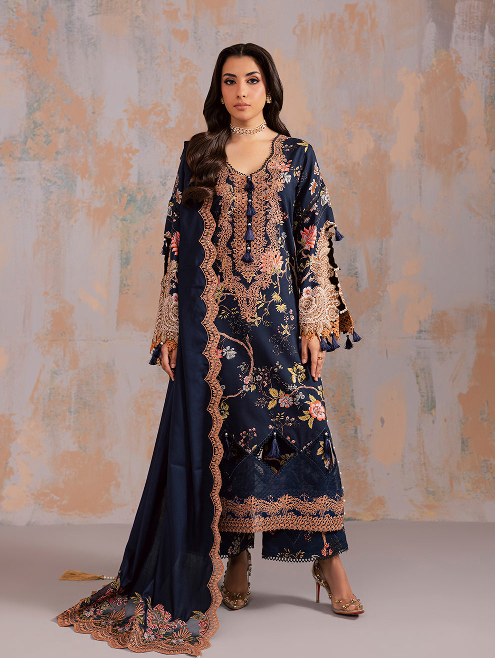 FLORA LINEN SHAWL COLLECTION