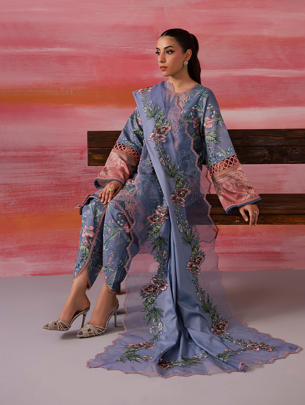 FLORA LINEN SHAWL COLLECTION