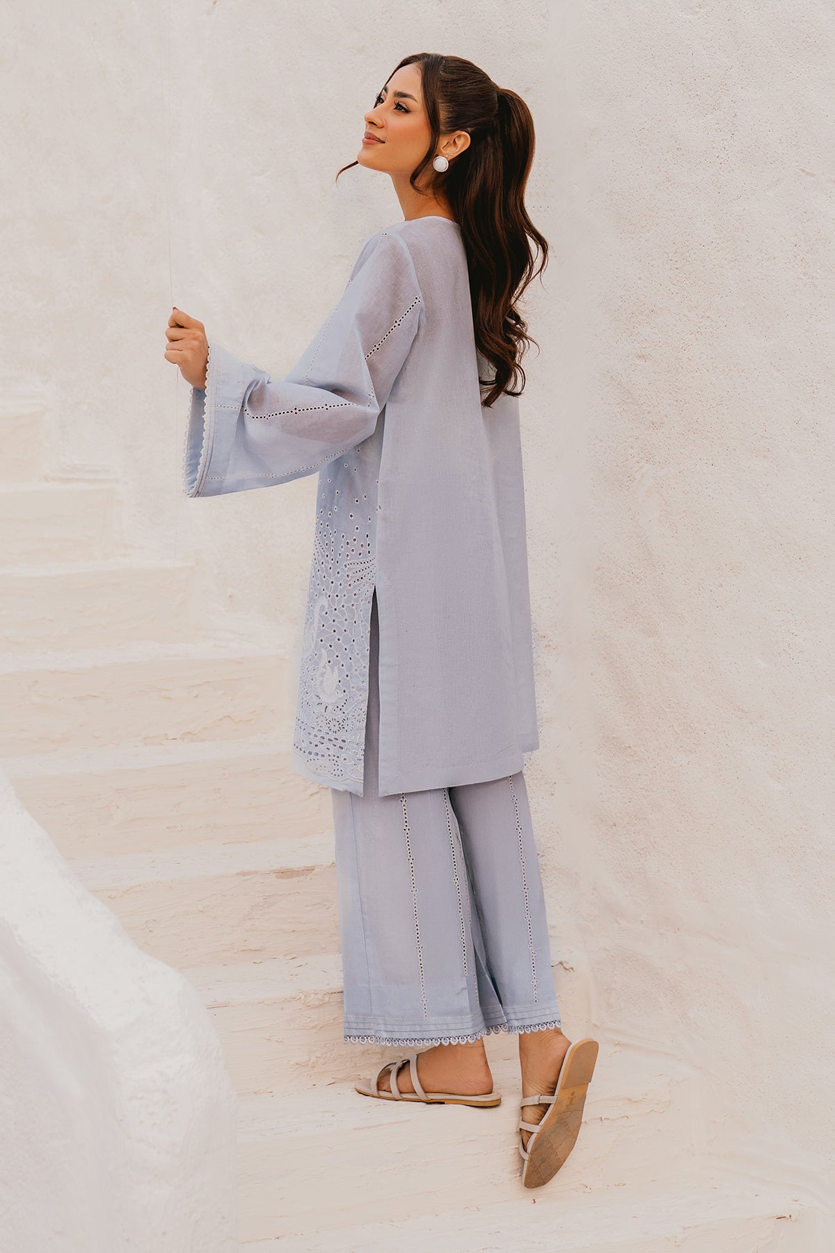 SCHIFFLI LAWN PR-1089