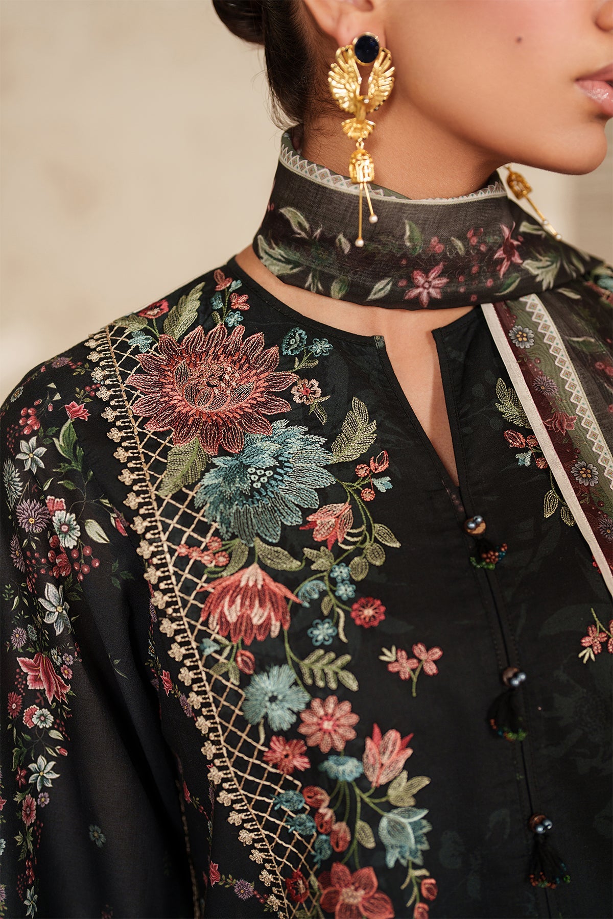 EMBROIDERED LAWN SF-4415