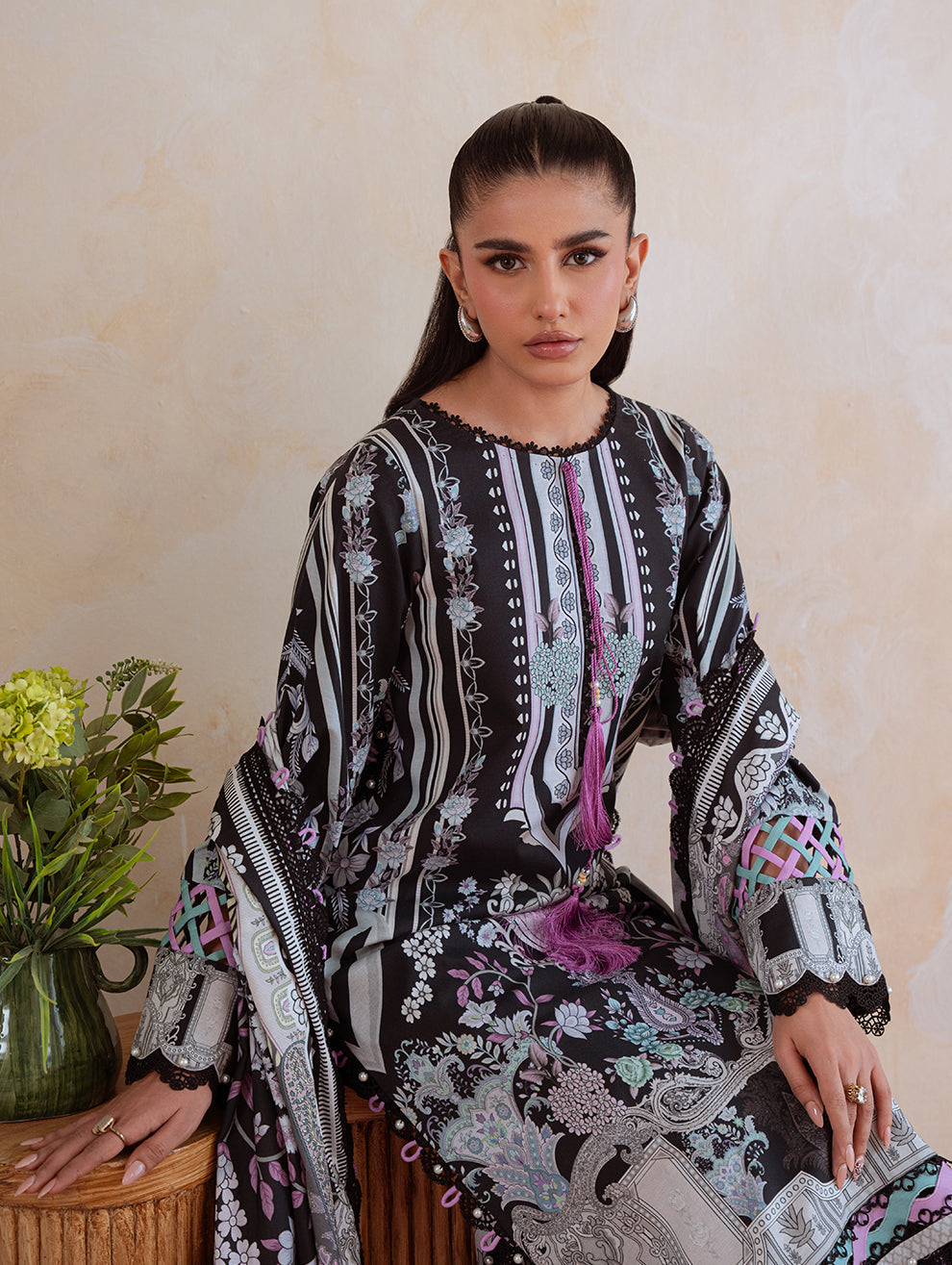 URBANE CAMBRIC PRINTS 2025