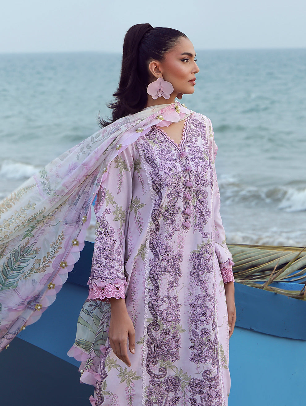 FLORA - LAVENDER BREEZE