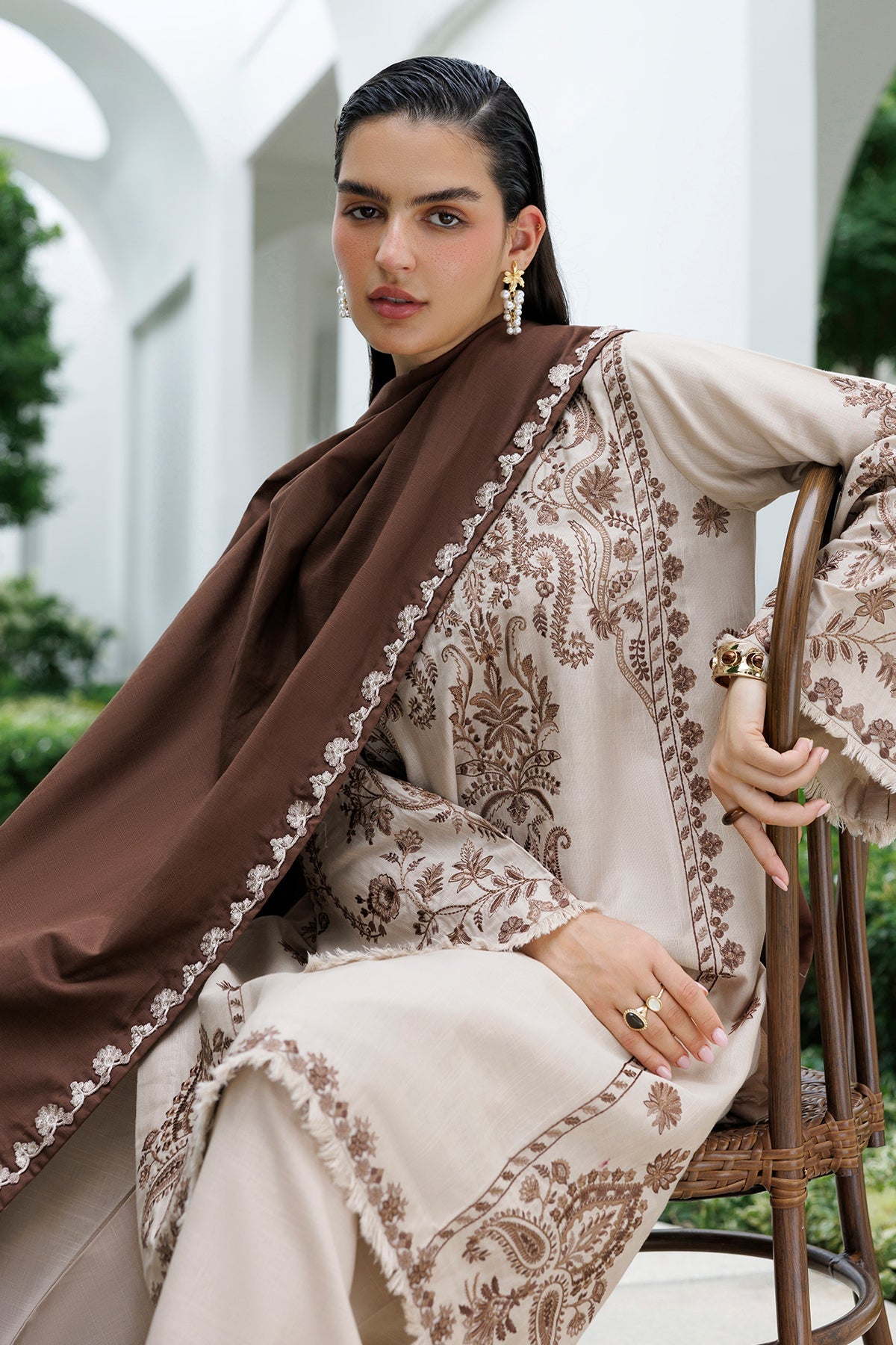 EMBROIDERED KHADDAR SF-4595