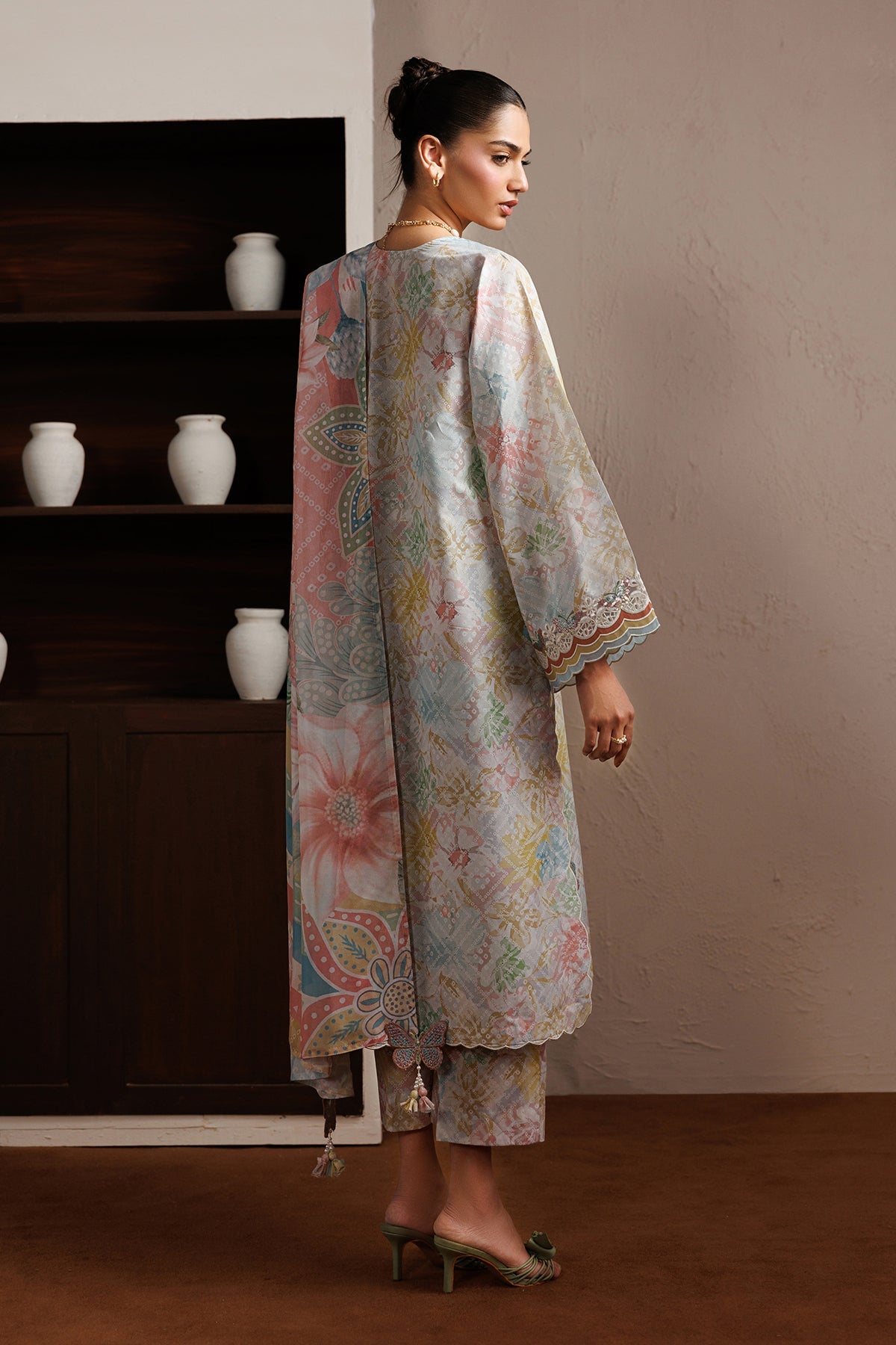 EMBROIDERED LAWN SF-4526