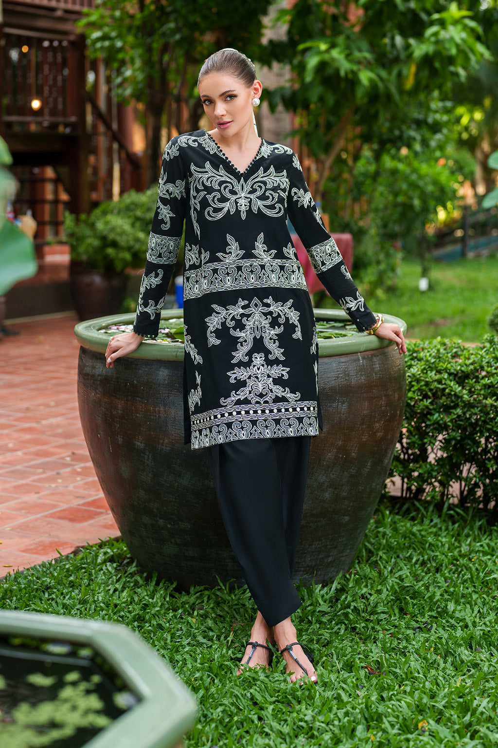 IP-331 Dyed Lawn