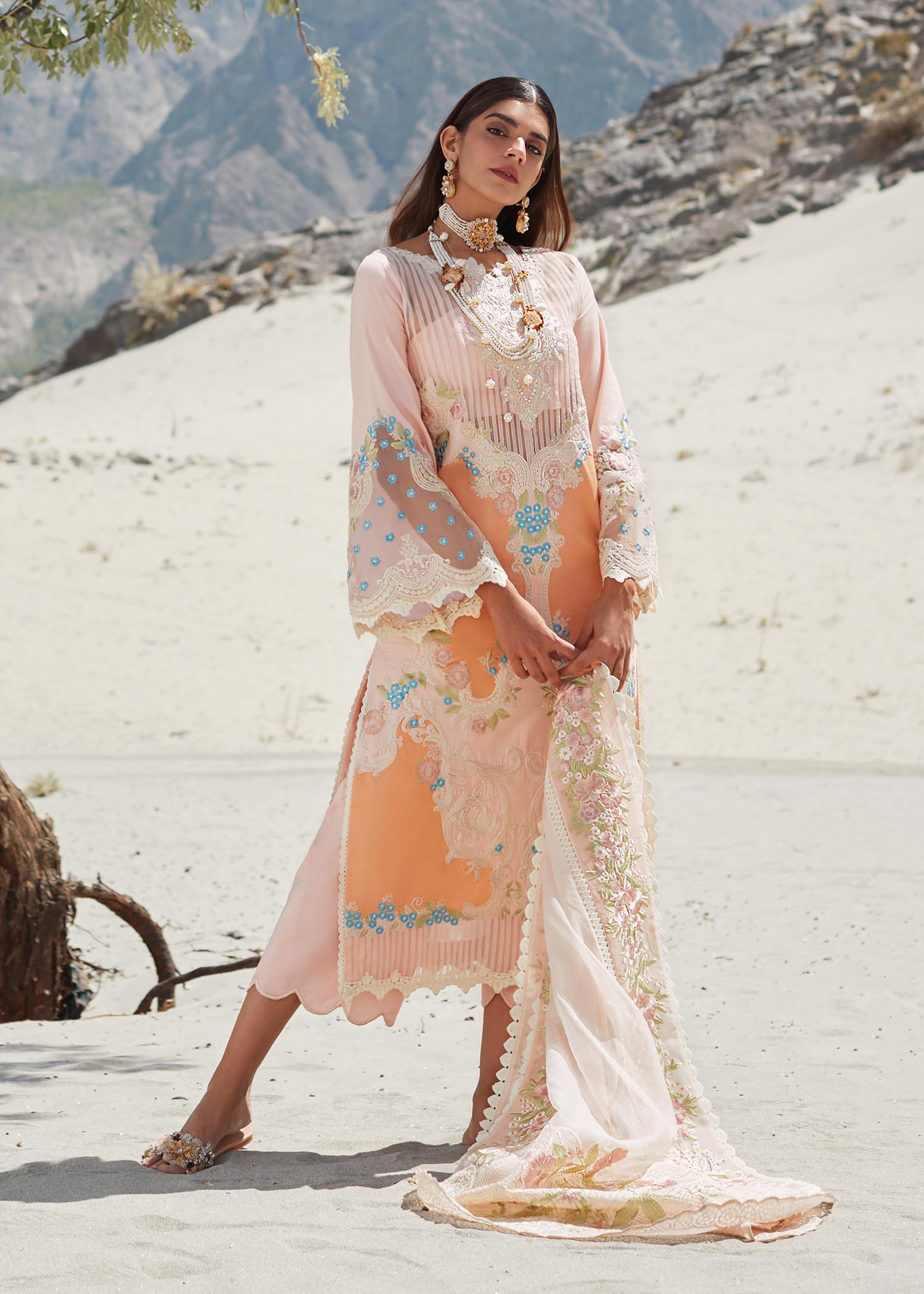 https://cdn.shopify.com/s/files/1/0634/9714/2487/files/20_41b9bf40-c729-48a3-b06e-d3019409dc18.jpg?v=1687029552