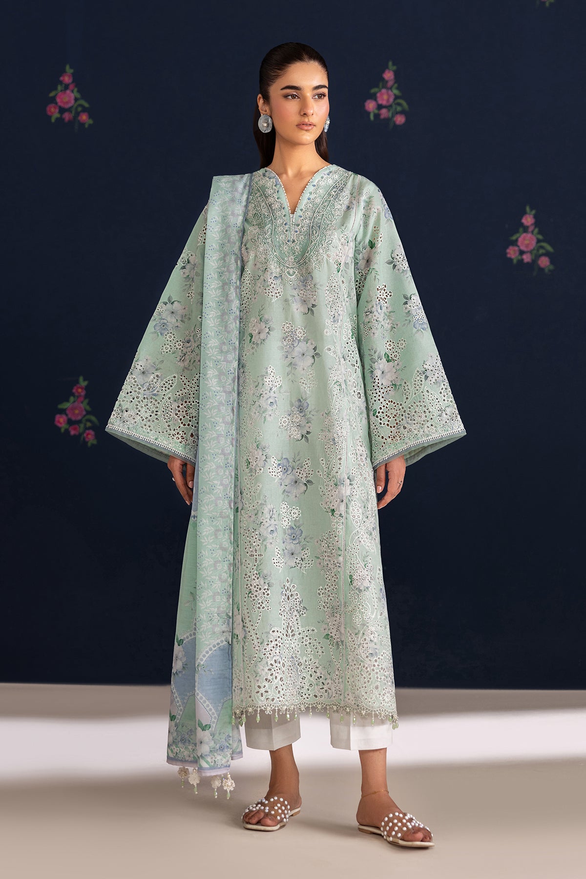 EMBROIDERED LAWN SF-4469