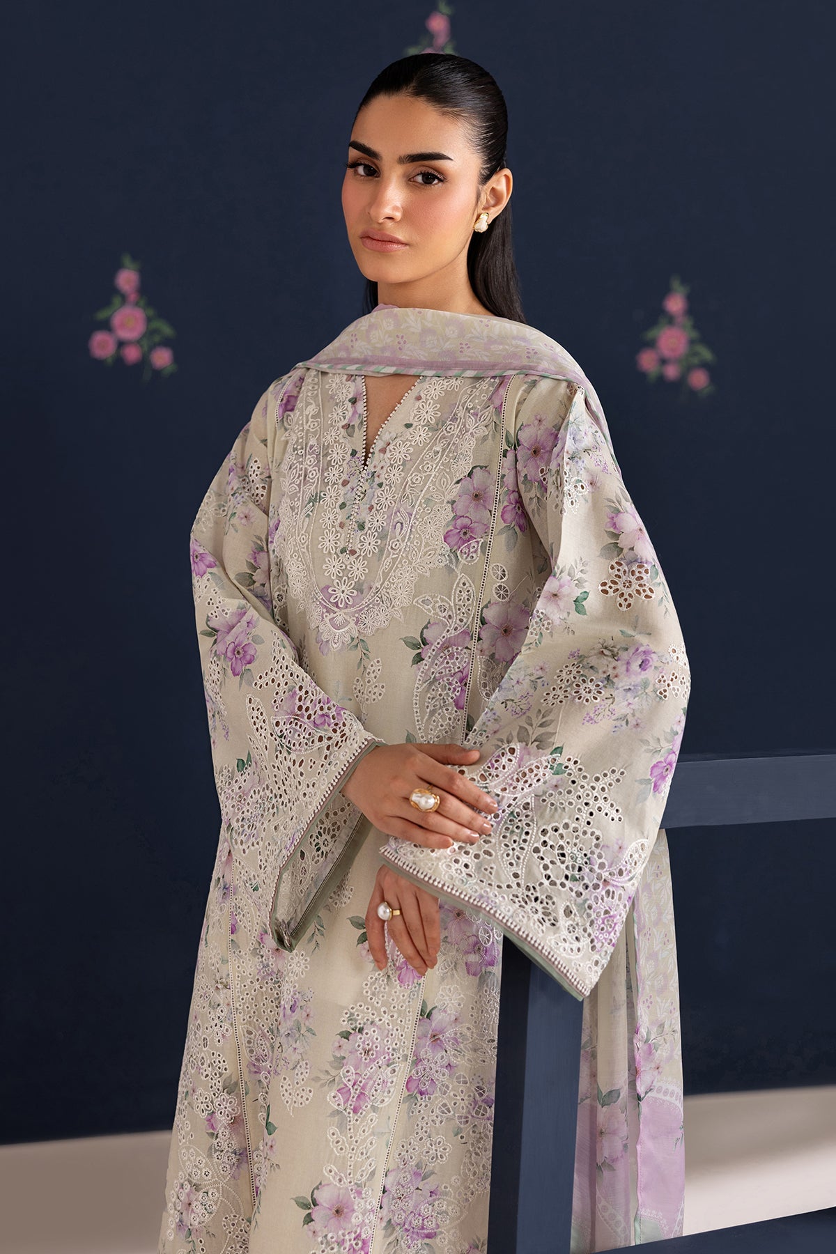 EMBROIDERED LAWN SF-4470