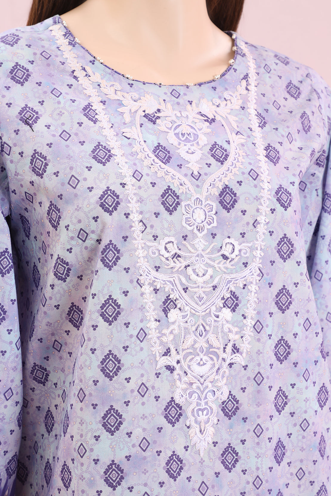 Unstitched Embroidered Lawn Shirt38533