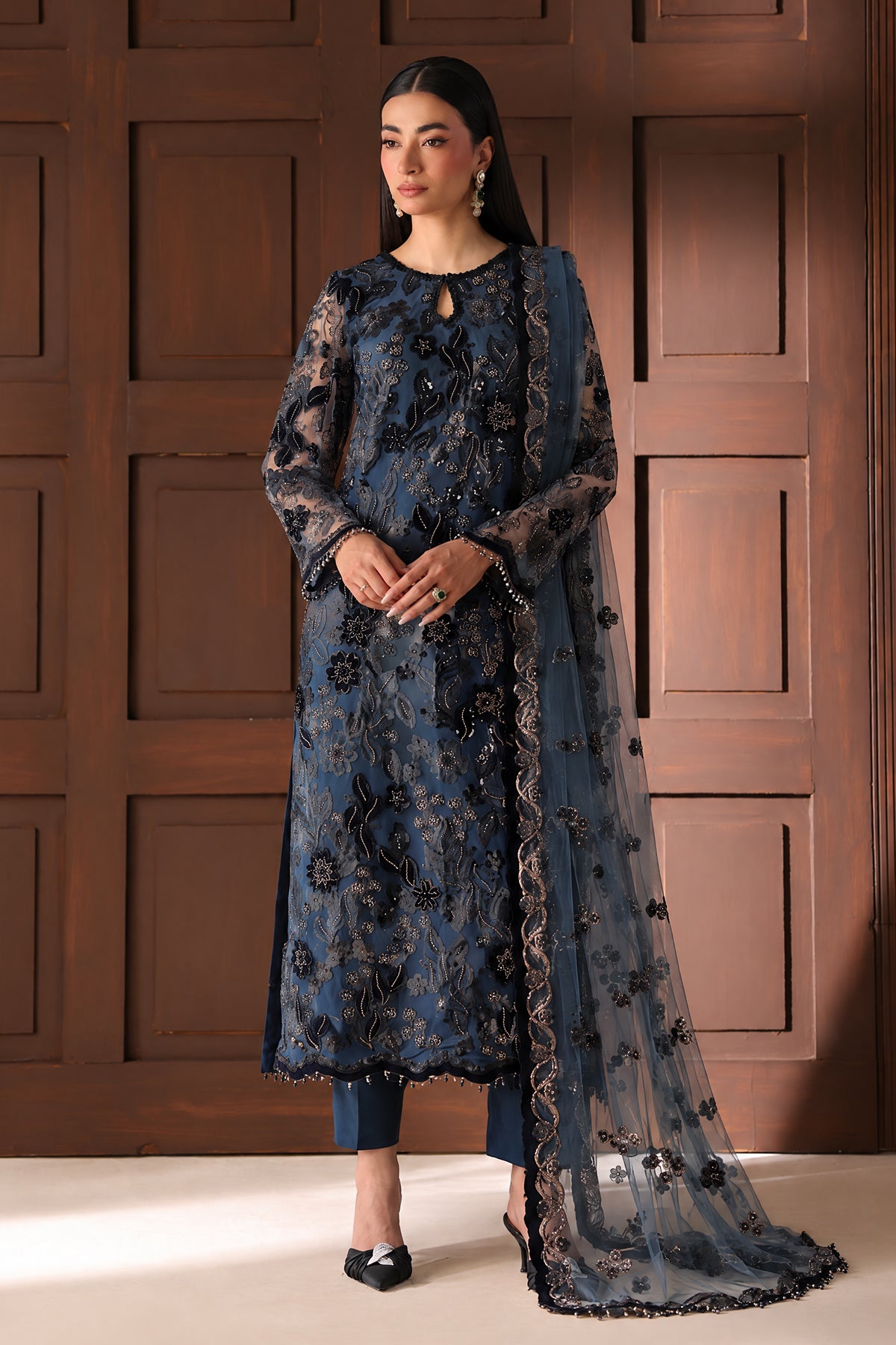 EMBELLISHED NET UF-4631